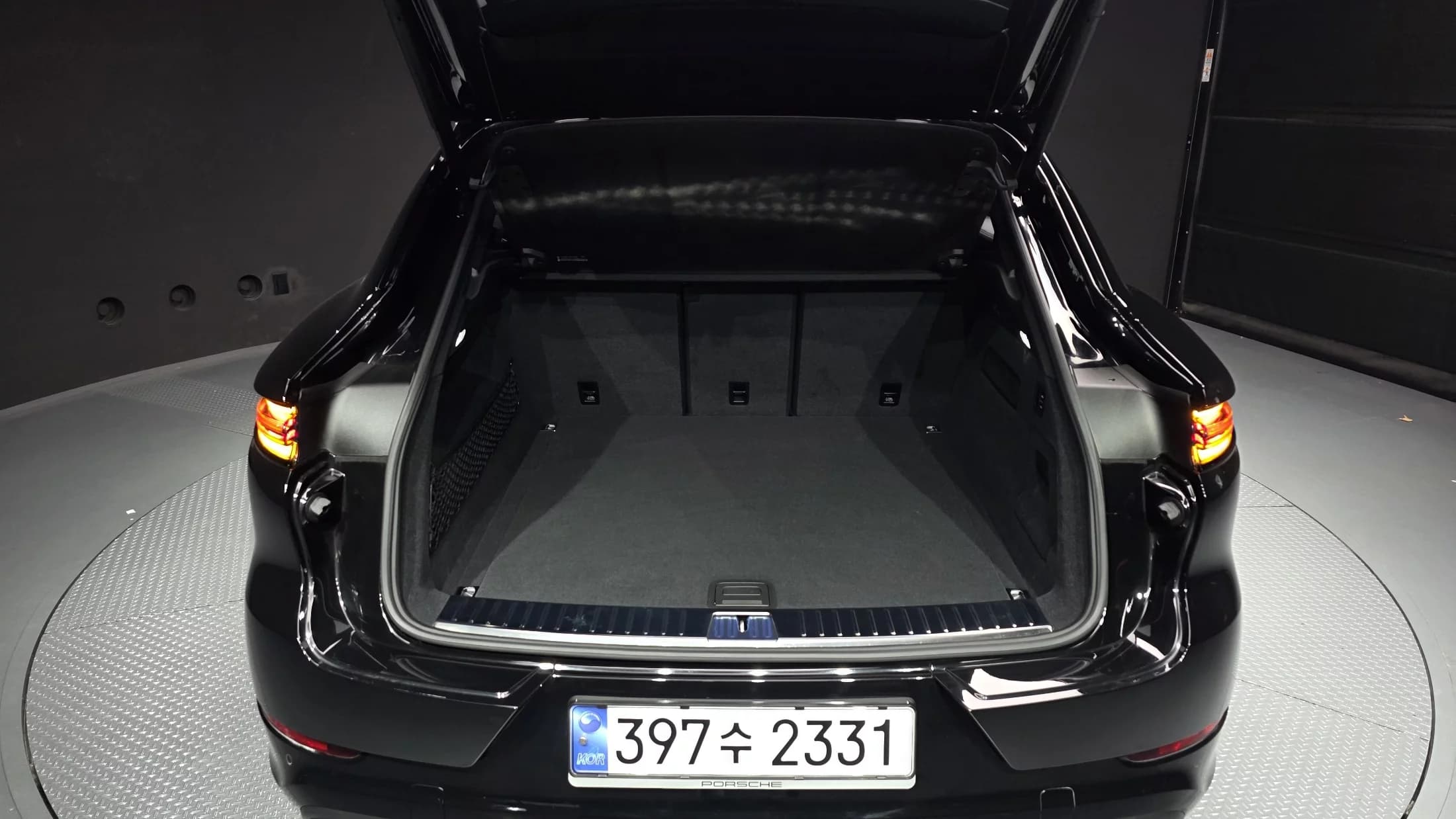 Porsche CAYENNE 3.0 Coupe, 2024 г. 9640 км. — фото 20
