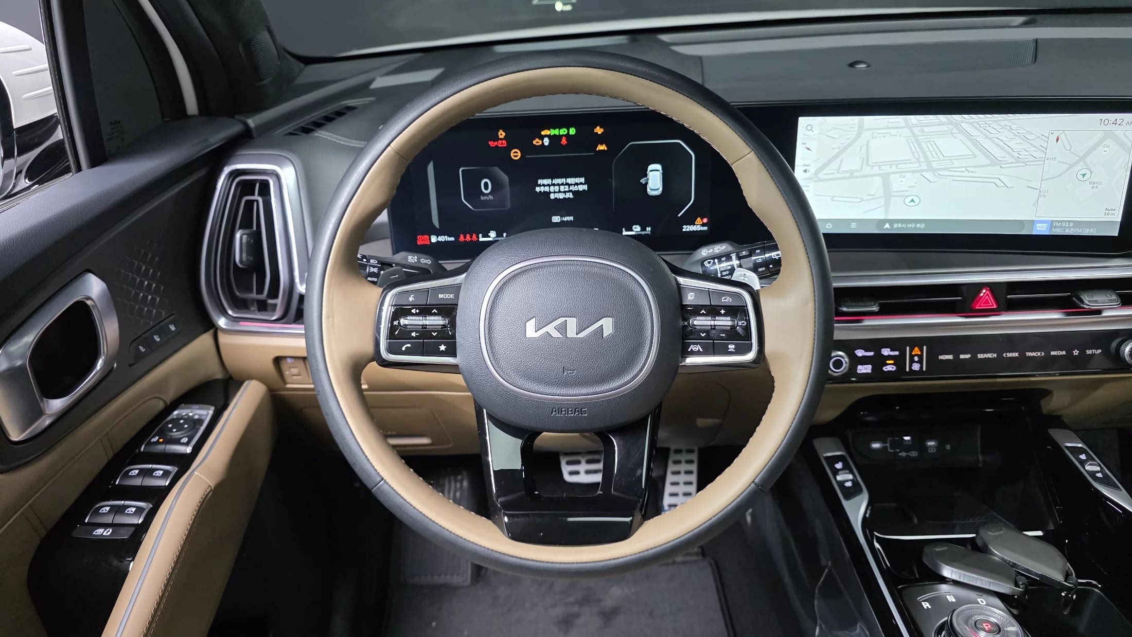 Kia Sorento HEV 1.6 2WD Signature, гибрид, 2023 г. 22744 км. — фото 14