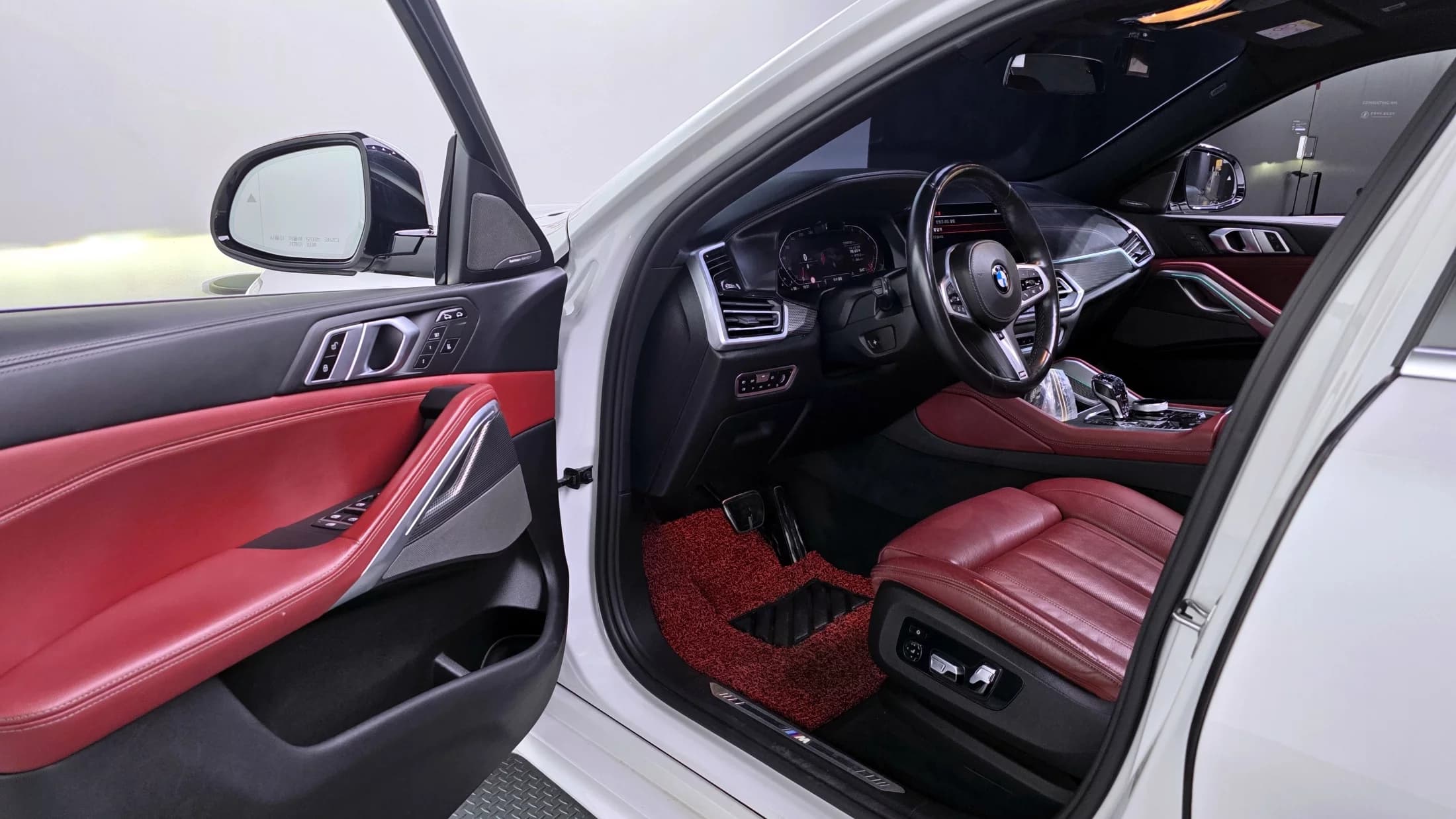 BMW X6 xDrive40i M Sport, 2021 г. 91390 км. — фото 10