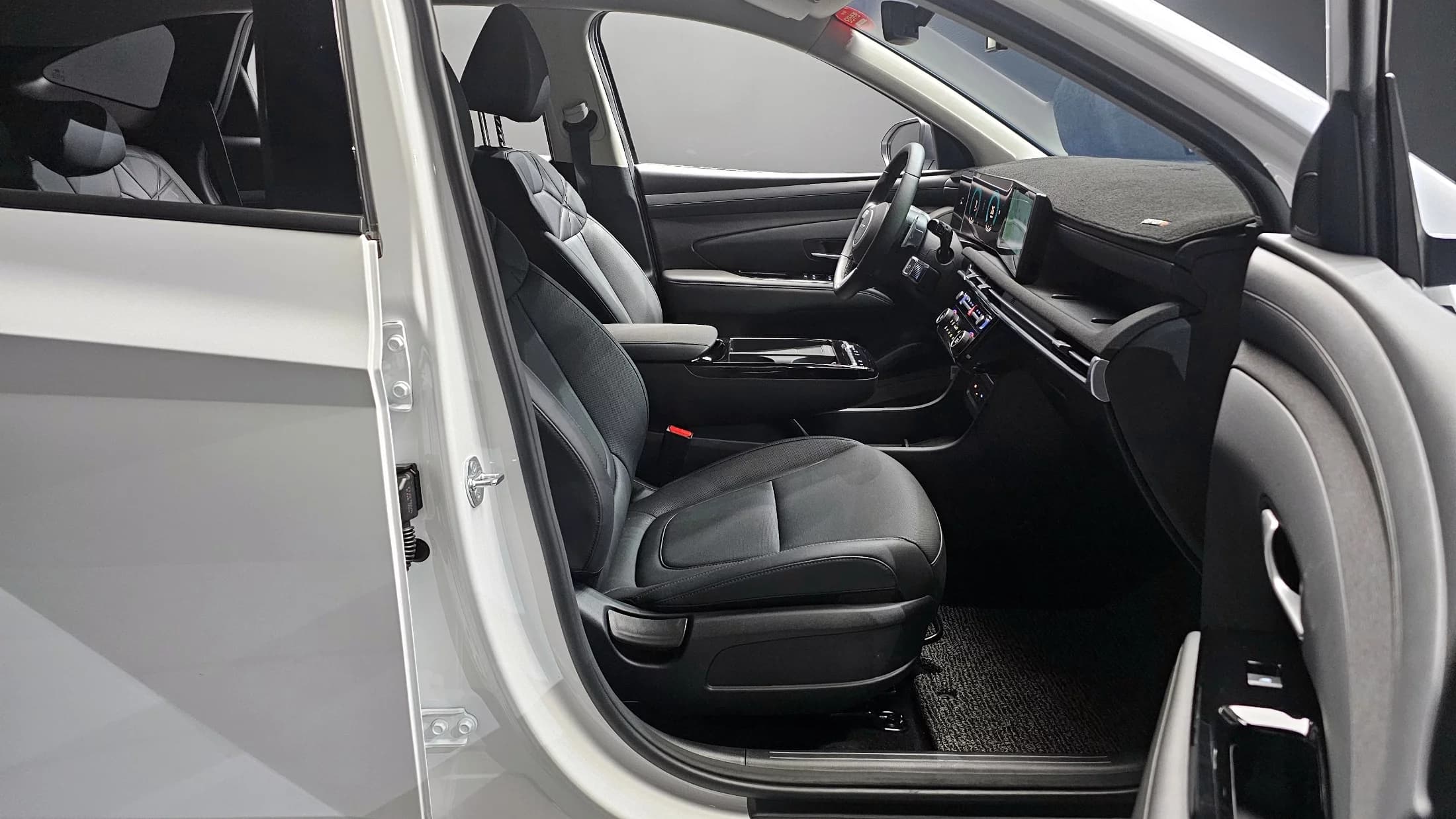 Hyundai Tucson Gasoline 1.6 Turbo 2WD Premium, 2025 г. 4444 км. — фото 11