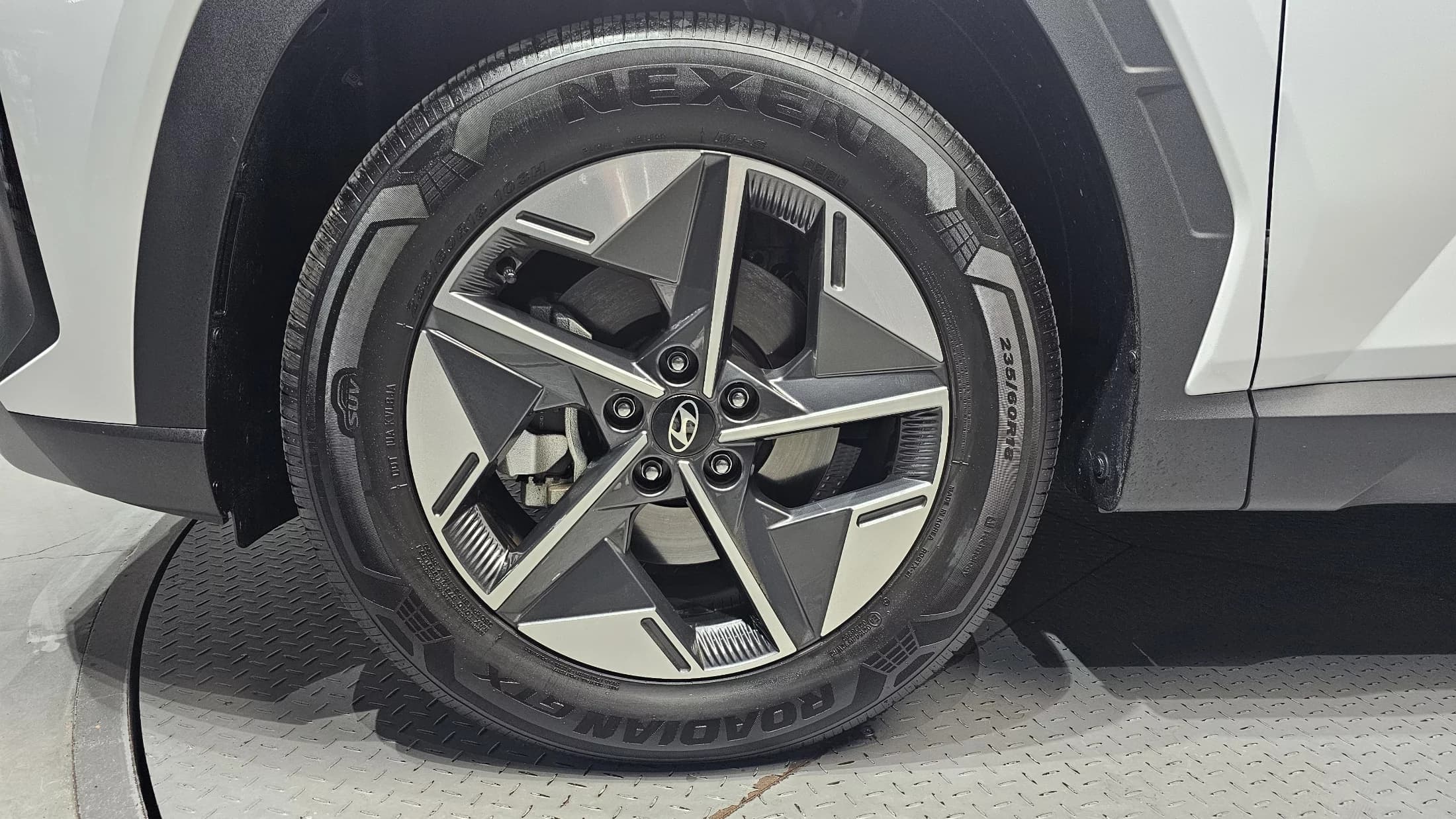 Hyundai Tucson Gasoline 1.6 Turbo 2WD Premium, 2025 г. 4444 км. — фото 5