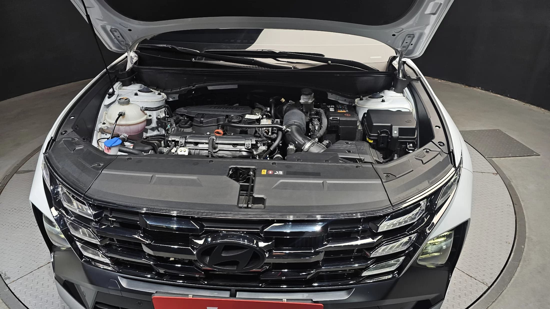 Hyundai Tucson Gasoline 1.6 Turbo 2WD Premium, 2025 г. 4444 км. — фото 6
