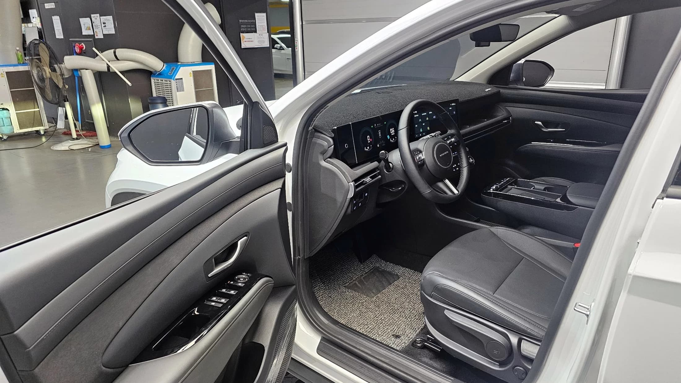 Hyundai Tucson Gasoline 1.6 Turbo 2WD Premium, 2025 г. 4444 км. — фото 10