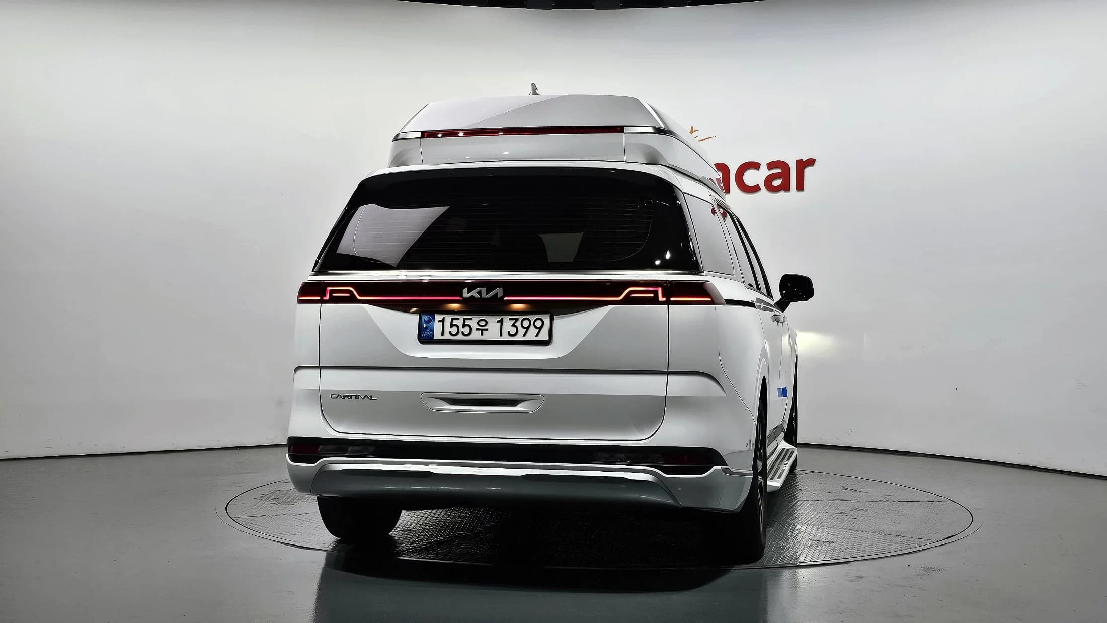 Kia Carnival Gasoline 9-Seater Hi-Limousine Signature, 2023 г. 40979 км. — фото 4