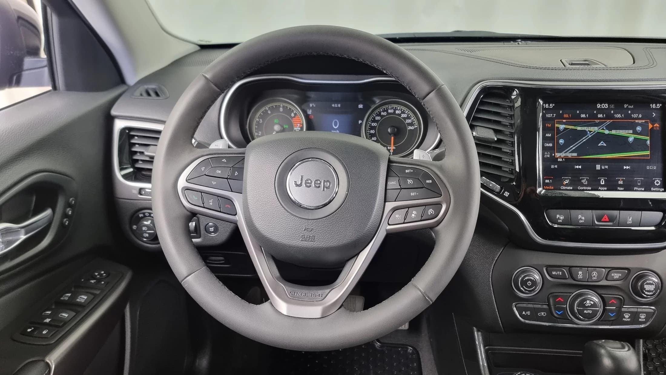 Jeep CHEROKEE 2.4 Limited AWD, 2022 г. 30813 км. — фото 13