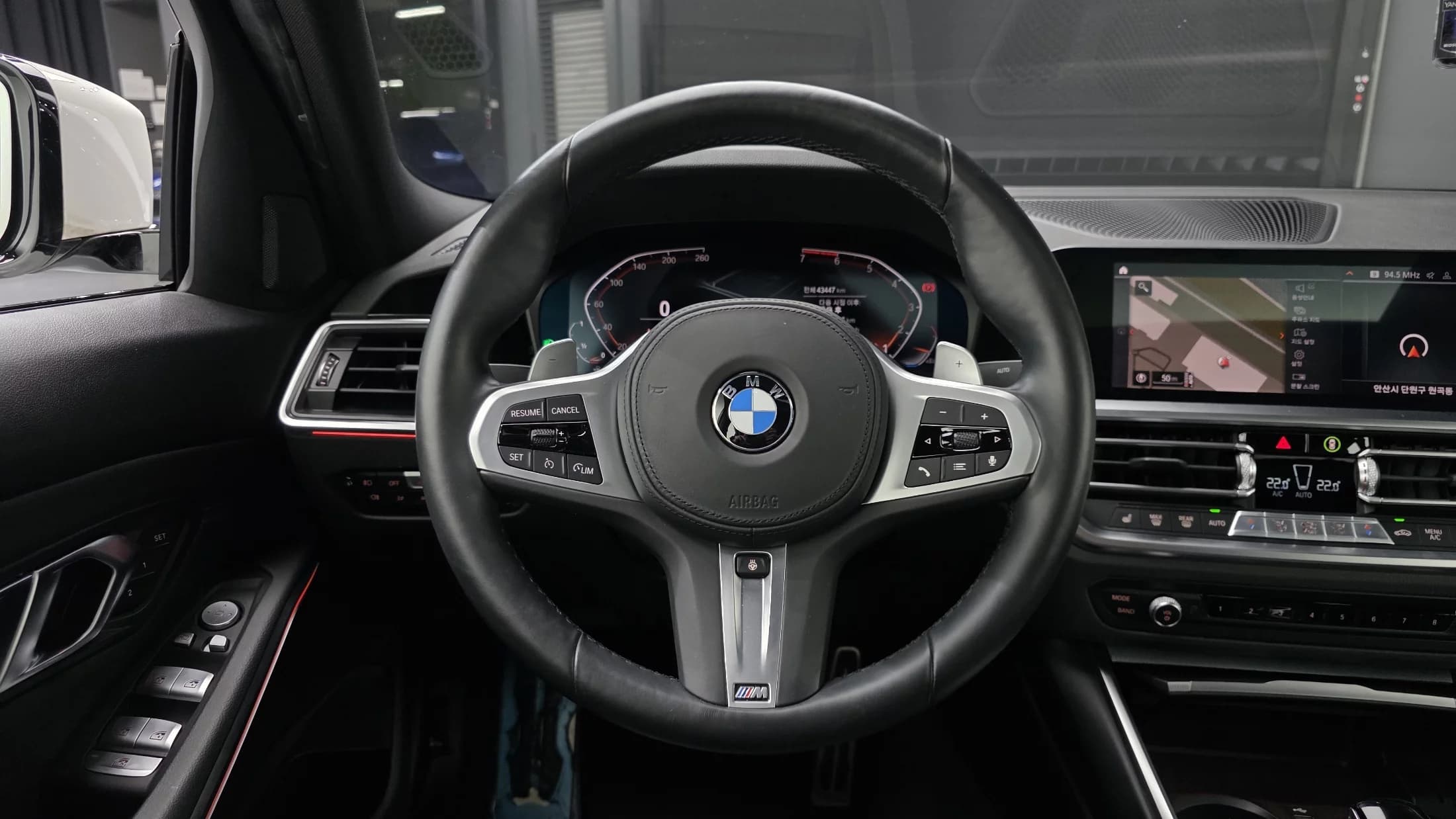 BMW 3-Series 320i M Sport, 2021 г. 43447 км. — фото 13