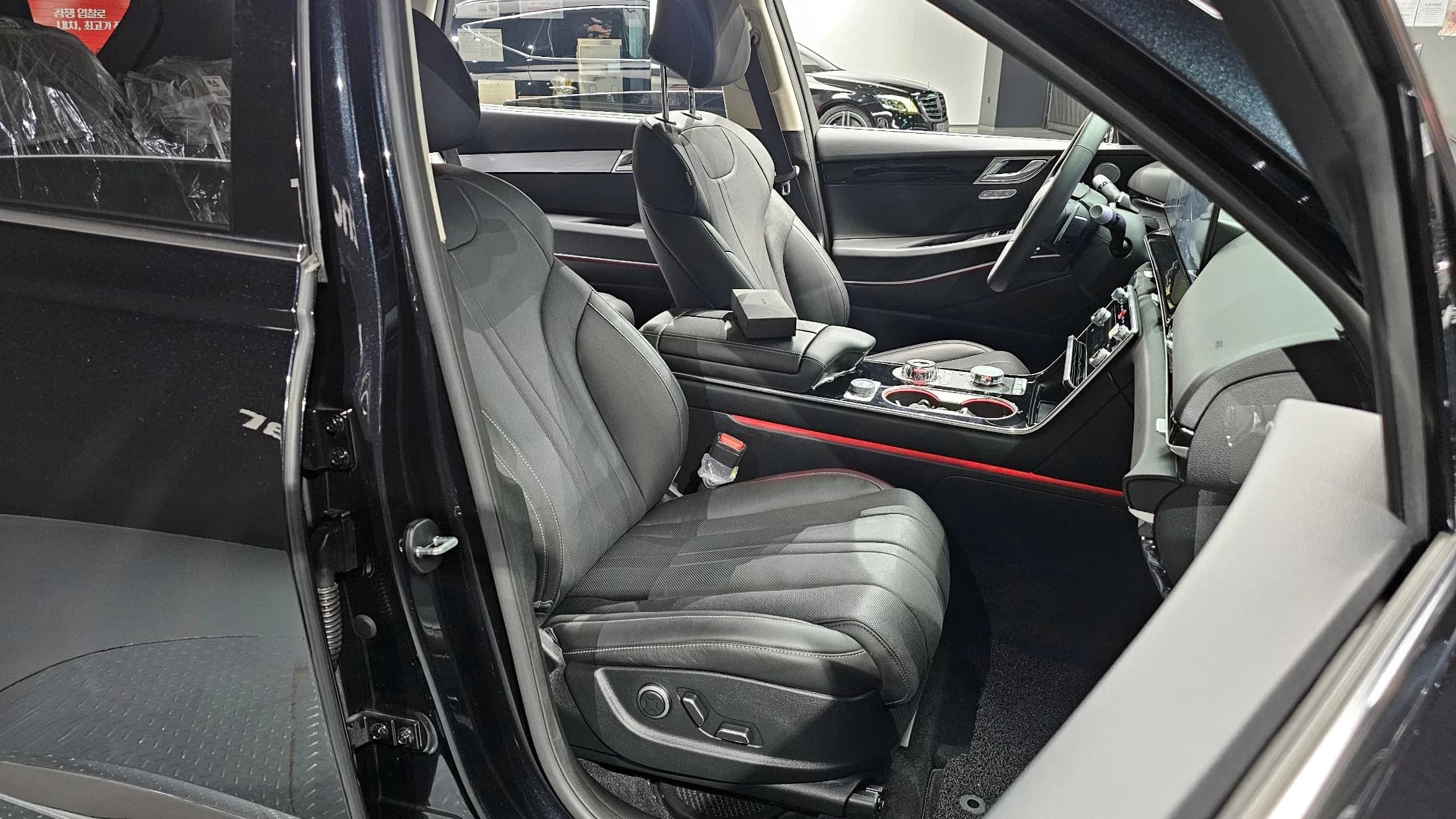 Genesis GV80 3.5T Gasoline AWD, 2024 г. 8635 км. — фото 10