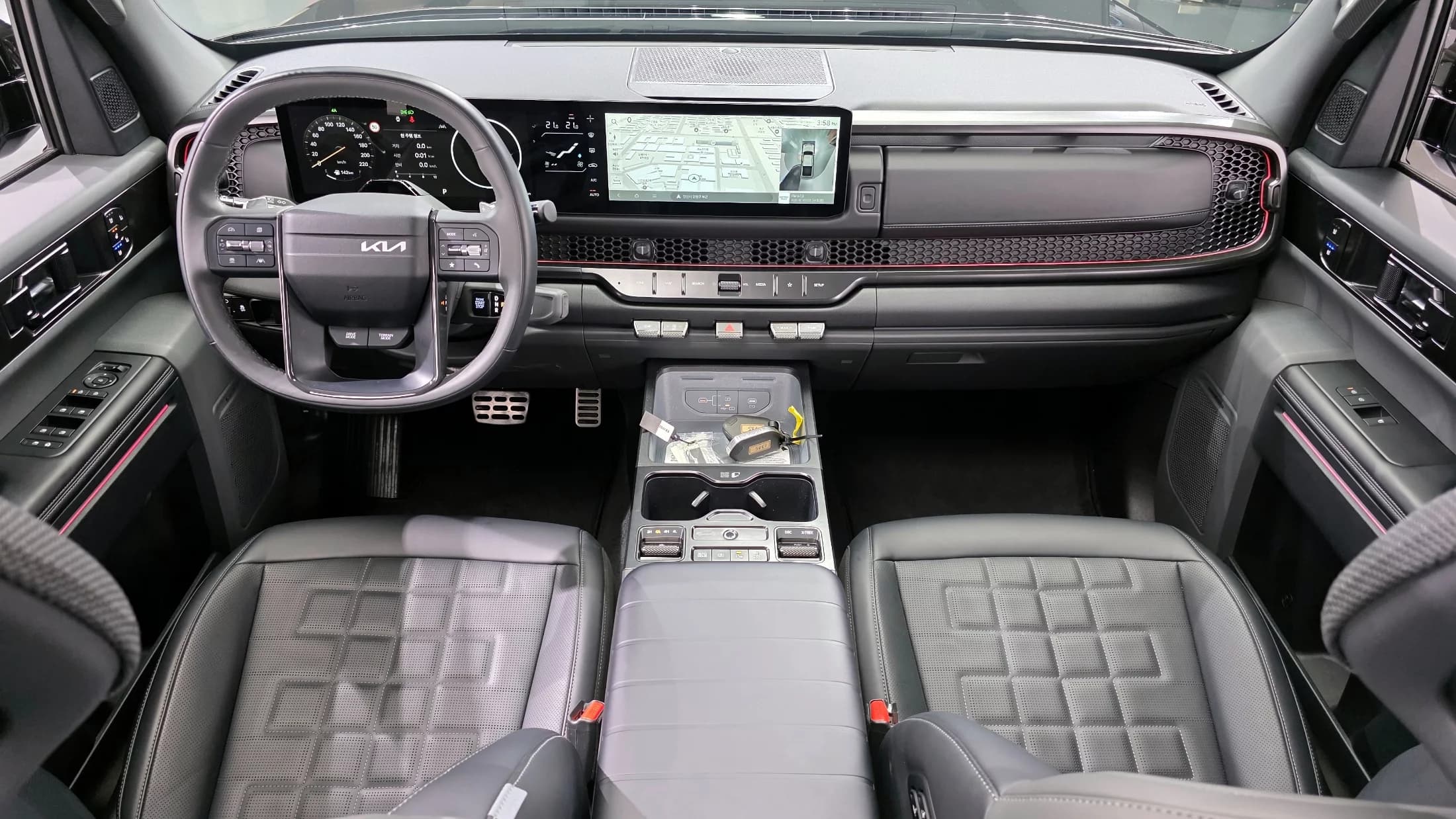 Kia Tasman 2.5T Gasoline 4WD X-Pro, 2025 г. 6168 км. — фото 7