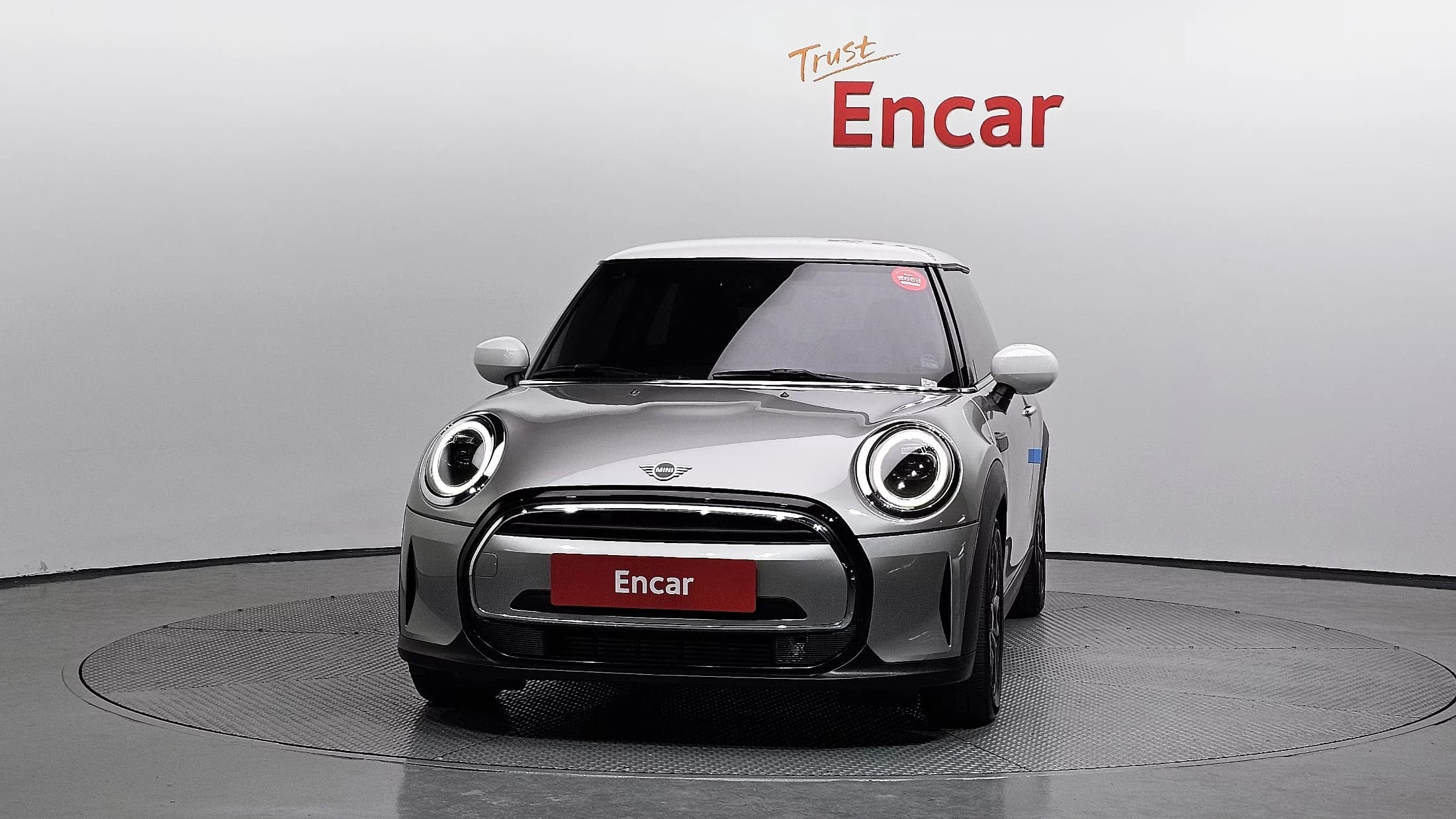 MINI Cooper Classic Third Generation, 2023 г. 51901 км. — фото 3