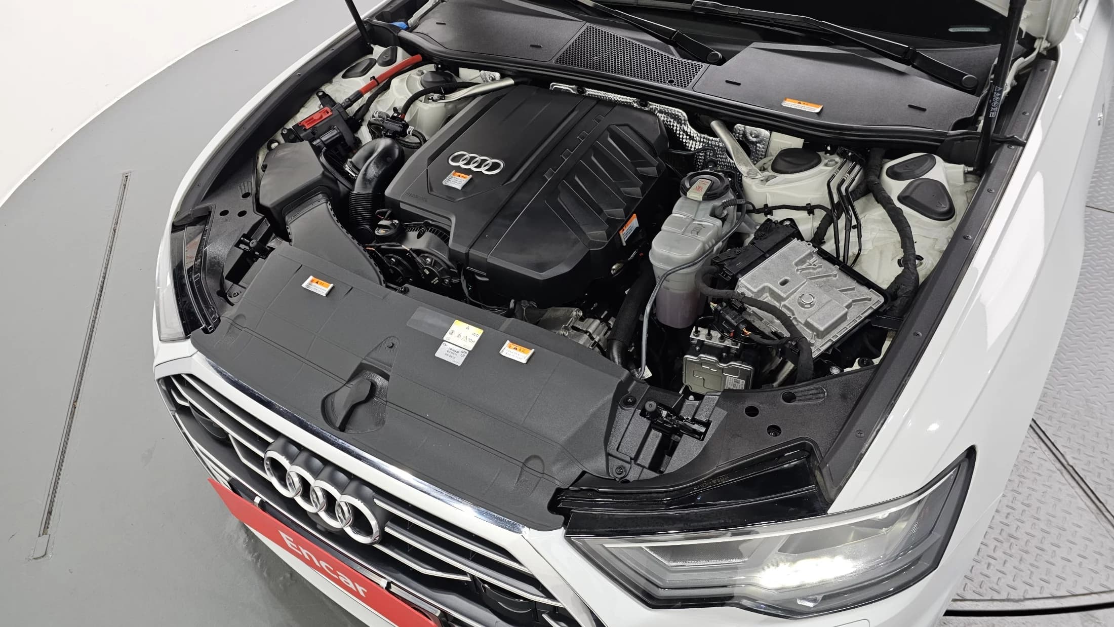 Audi A6 45 TFSI Premium, 2023 г. 62397 км. — фото 6
