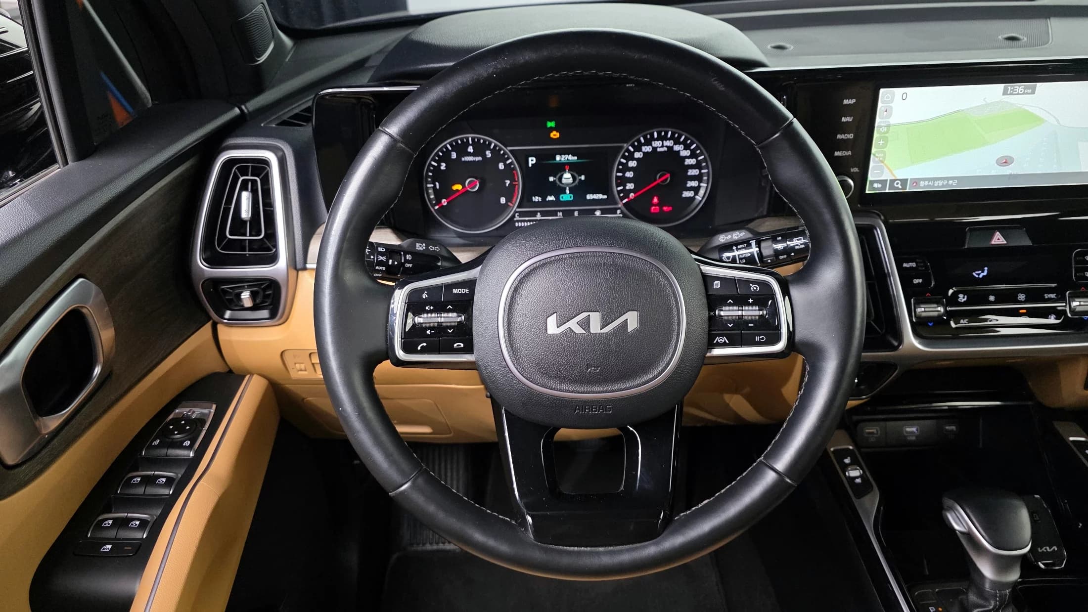 Kia Sorento Gasoline 2.5T 2WD Prestige, 2021 г. 65429 км. — фото 18
