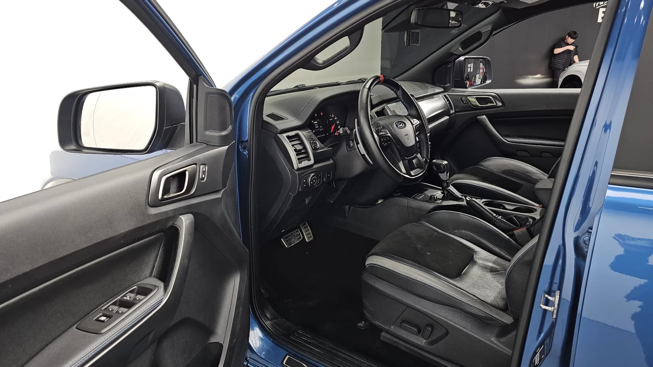 Ford RANGER 2.0 Raptor, 2021 г. 83271 км. — фото 11