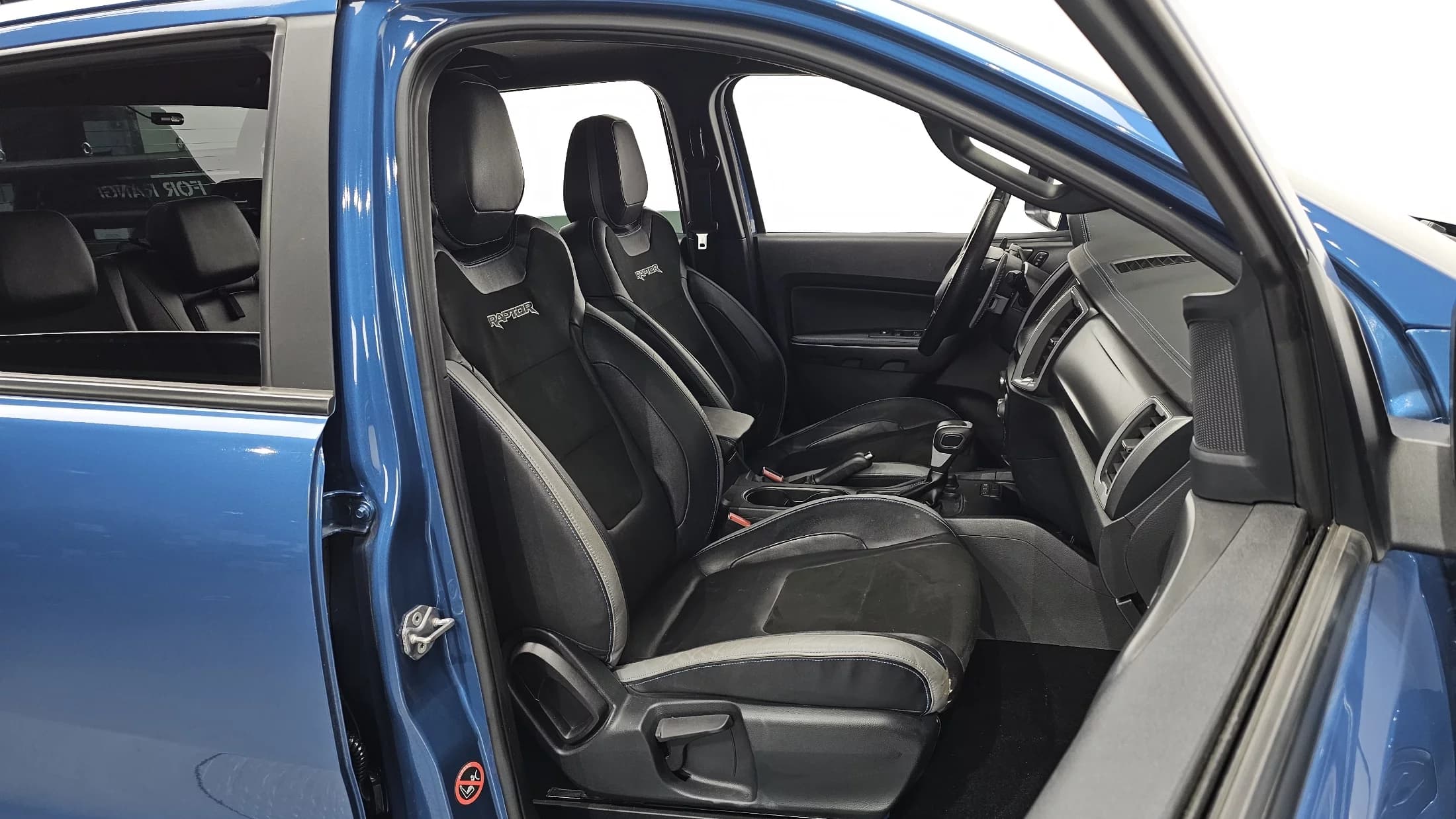 Ford RANGER 2.0 Raptor, 2021 г. 83271 км. — фото 10