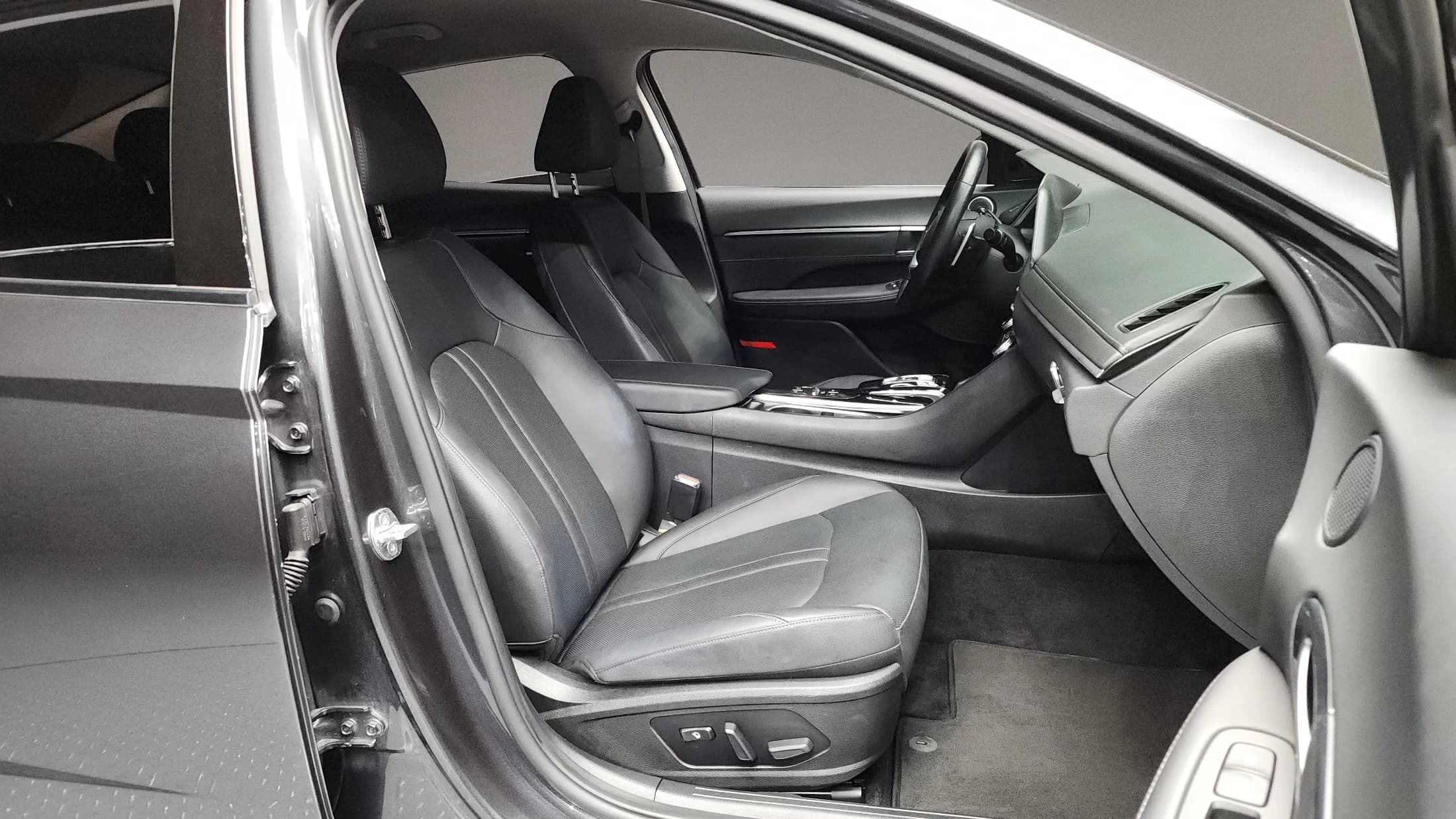 Hyundai Sonata 2.0 Premium Plus, 2021 г. 151662 км. — фото 11