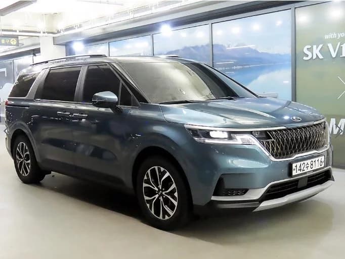 Kia Carnival Gasoline 9-Seater Prestige, 2021 г. 26307 км. — фото 2