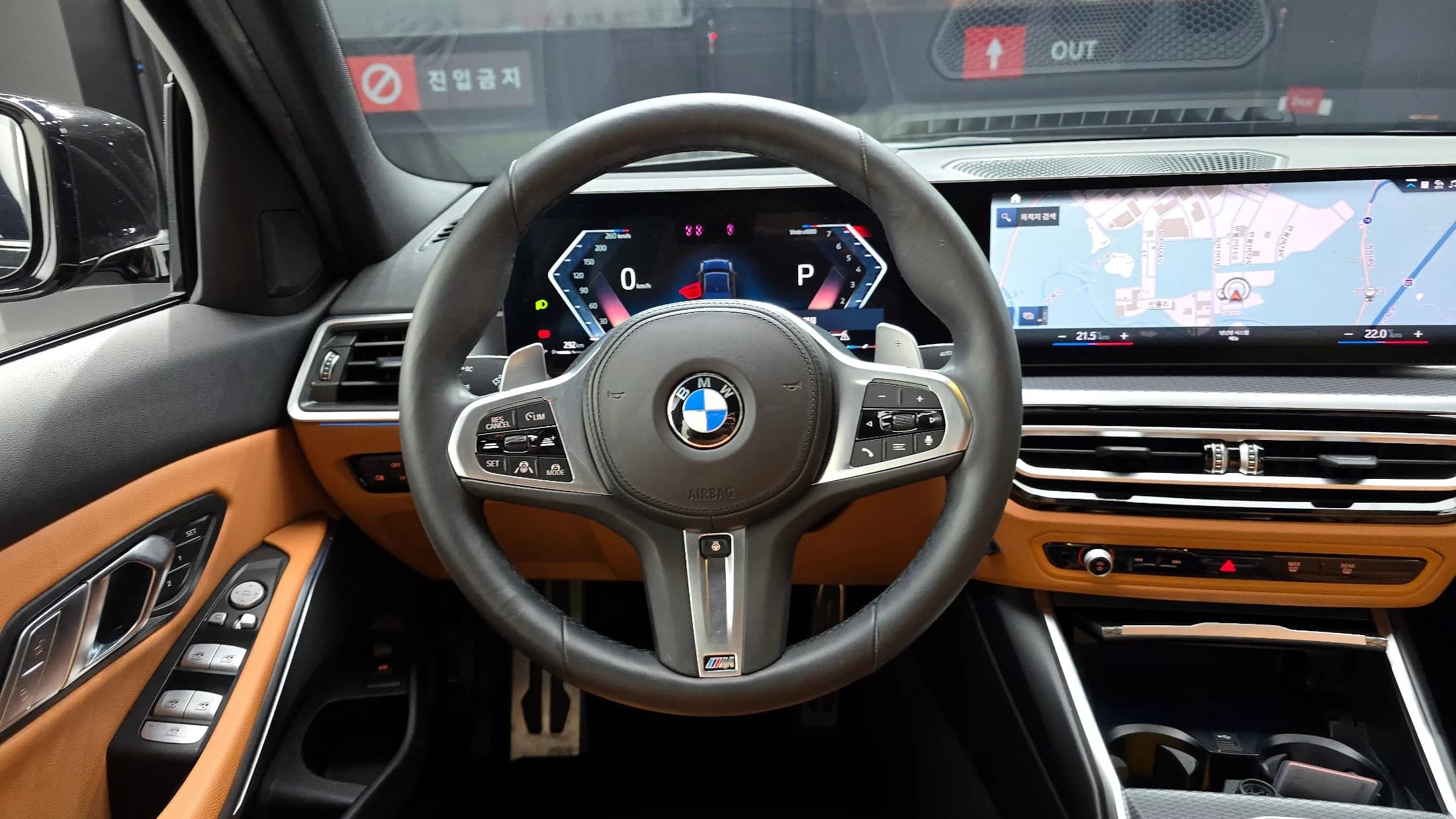 BMW 3-Series 320i M Sport, 2023 г. 42181 км. — фото 13