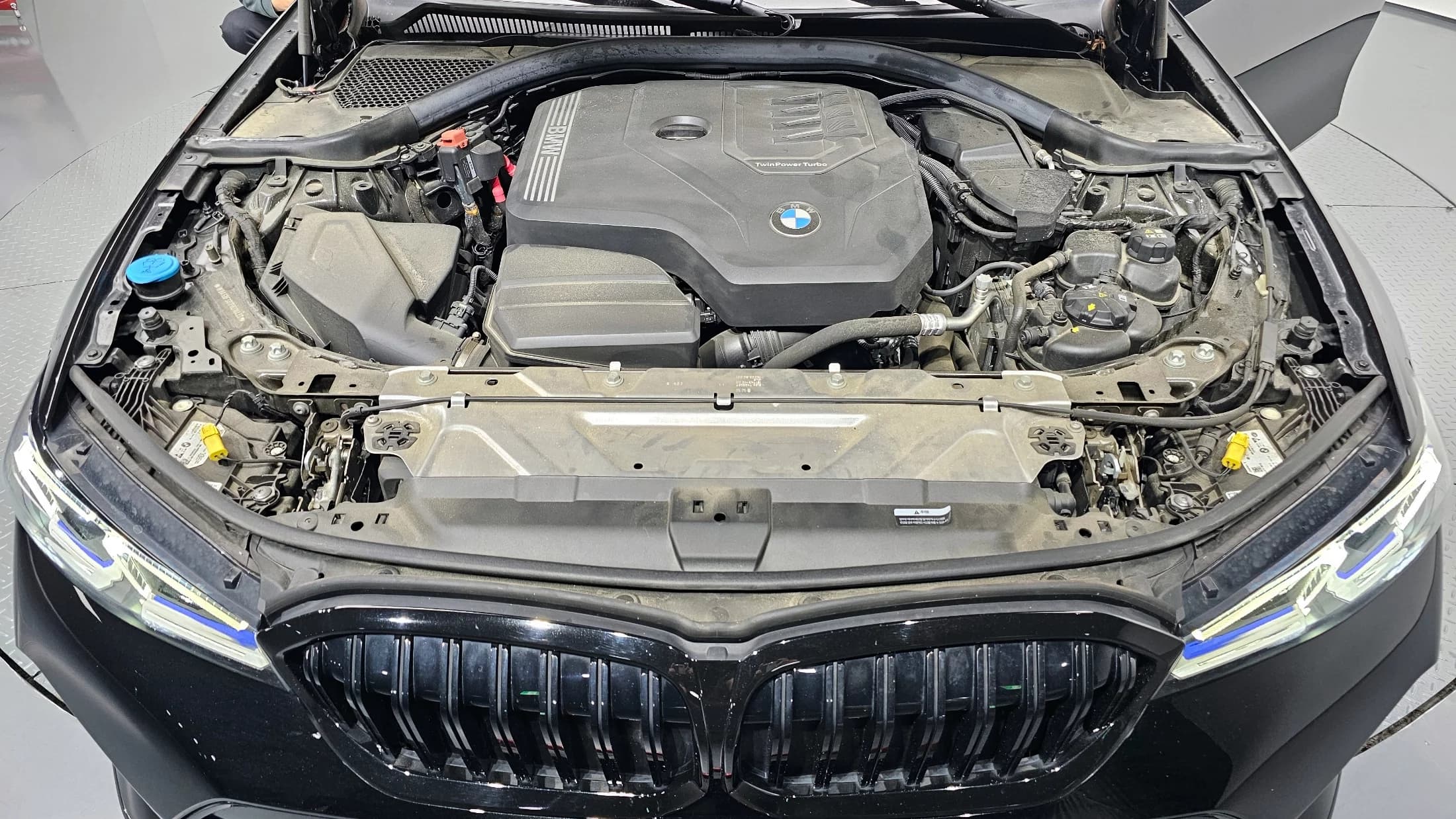 BMW 3-Series 320i M Sport, 2023 г. 42181 км. — фото 6