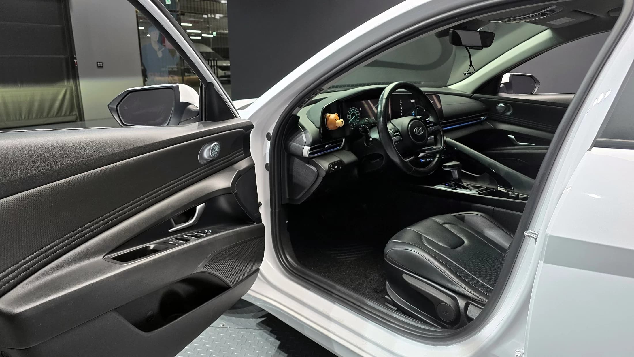 Hyundai AVANTE (Хендай Элантра) 1.6 Modern, 2021 г. 73898 км. — фото 11