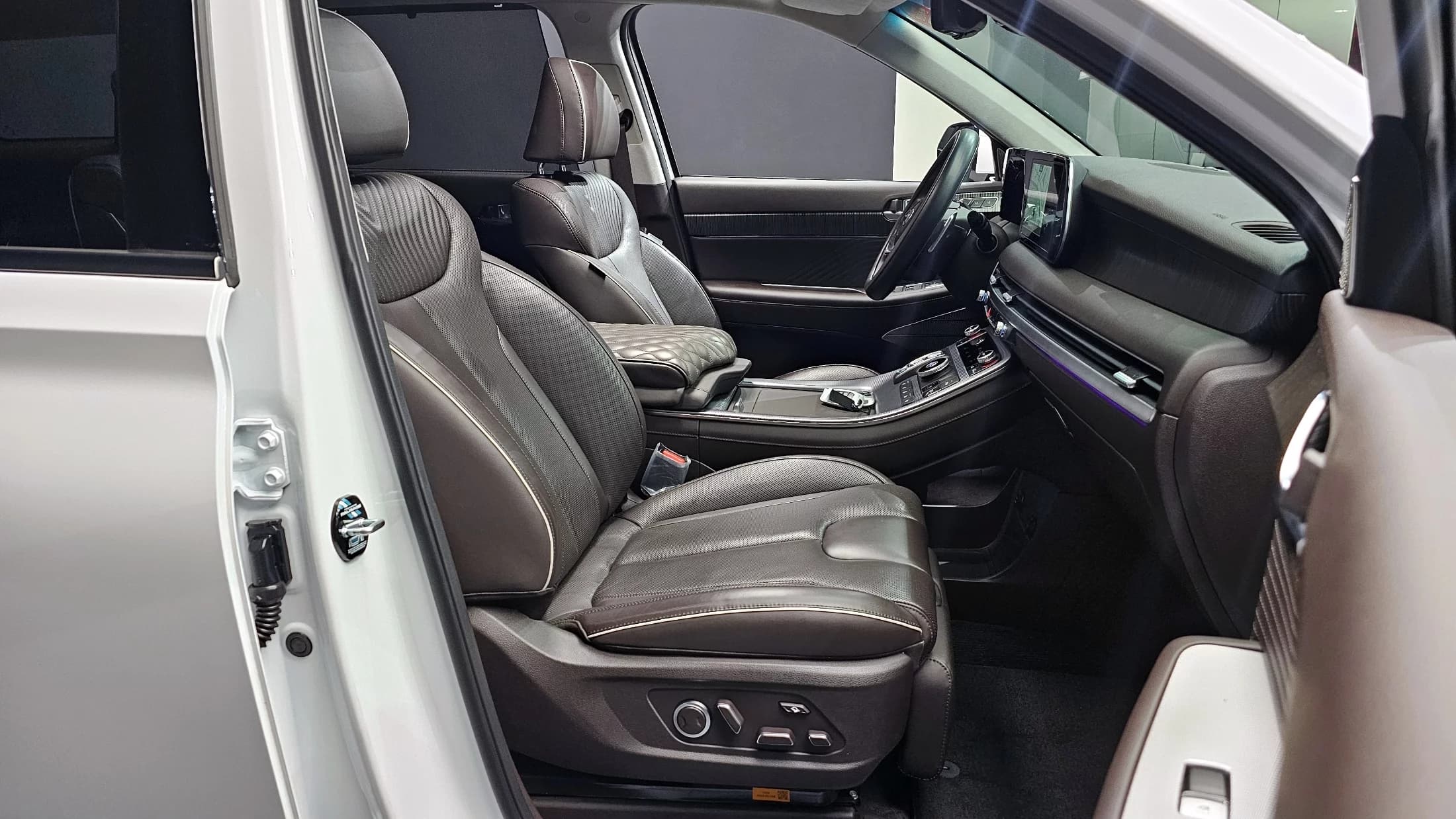 Hyundai Palisade Diesel 2.2 2WD Calligraphy, 2022 г. 77010 км. — фото 10