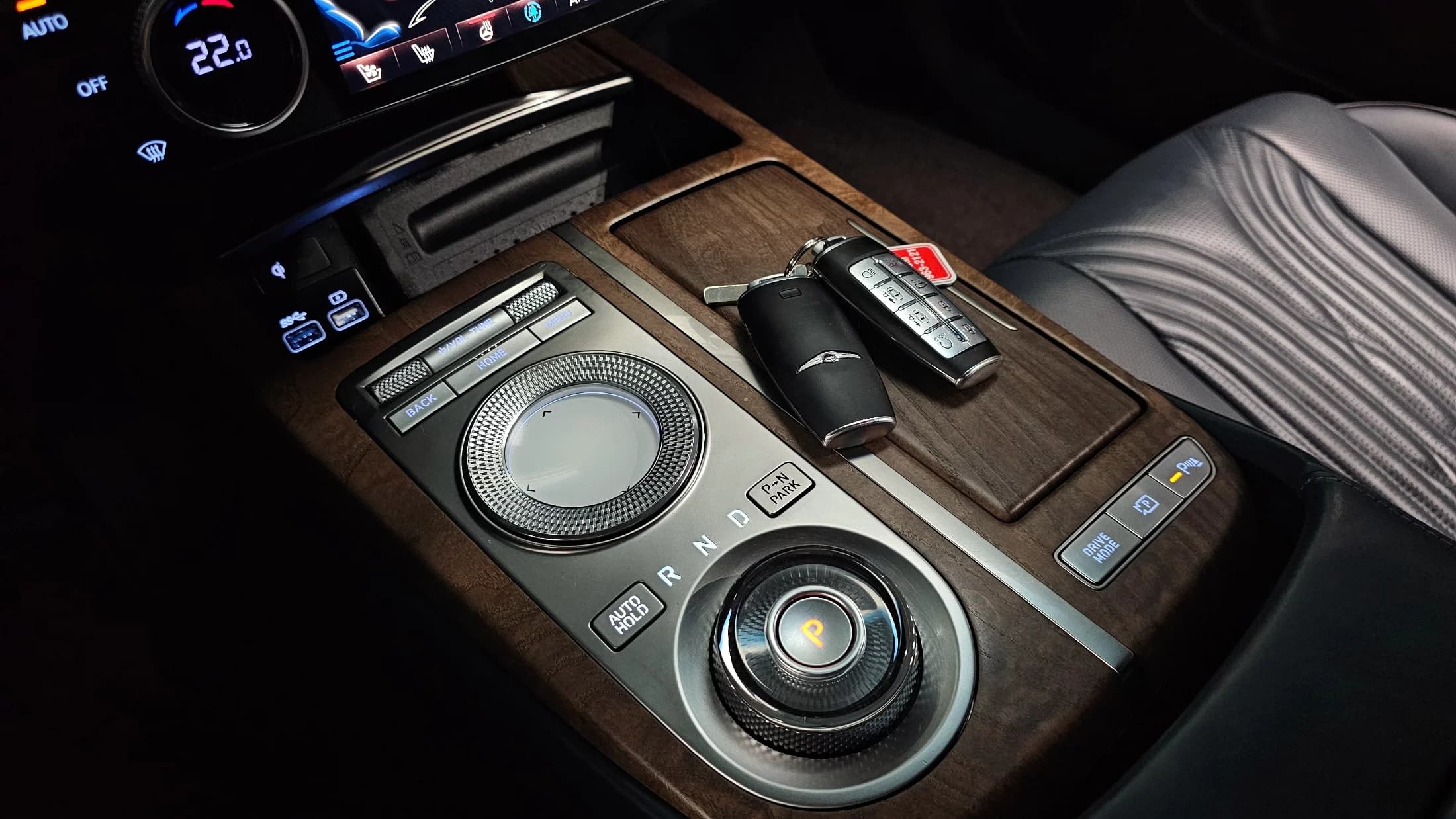 Genesis G80 Gasoline 2.5 Turbo AWD, 2022 г. 53858 км. — фото 9