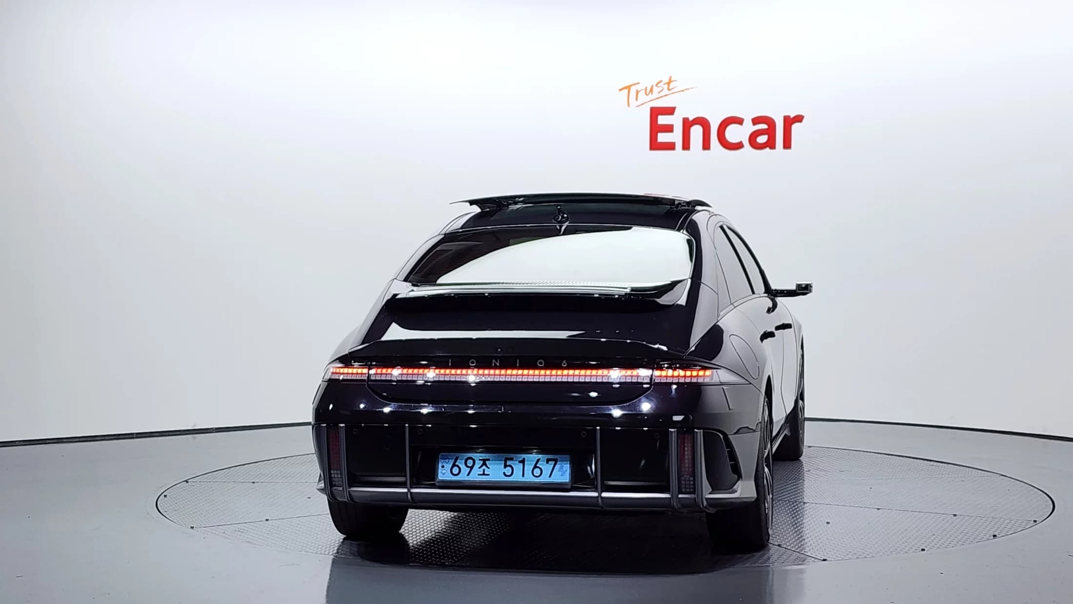 Hyundai Ioniq 6 Long Range Prestige, электромобиль, 2022 г. 48090 км. — фото 4