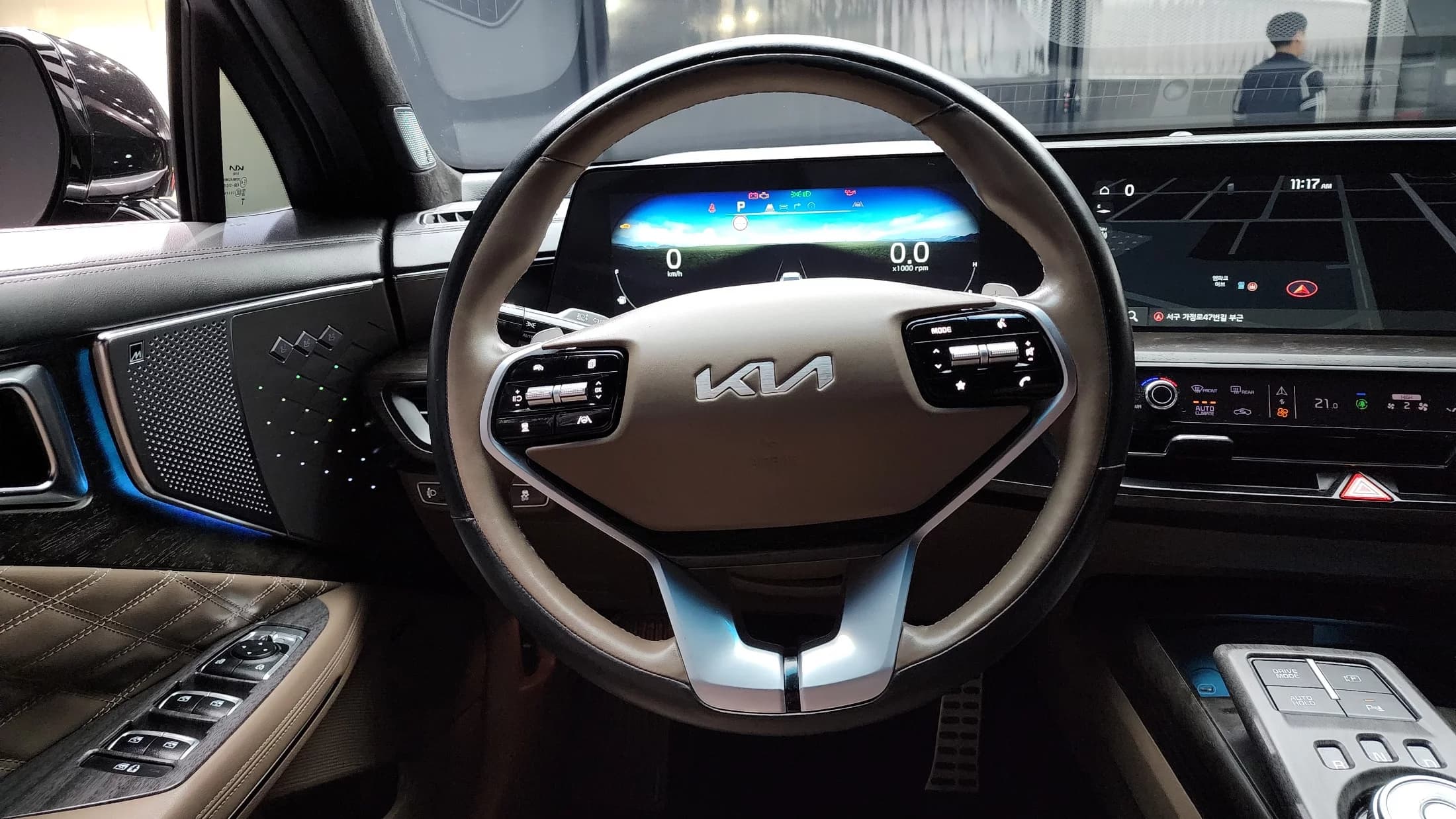 Kia K8 2.5 Gasoline 2WD Signature Special, 2023 г. 65749 км. — фото 13