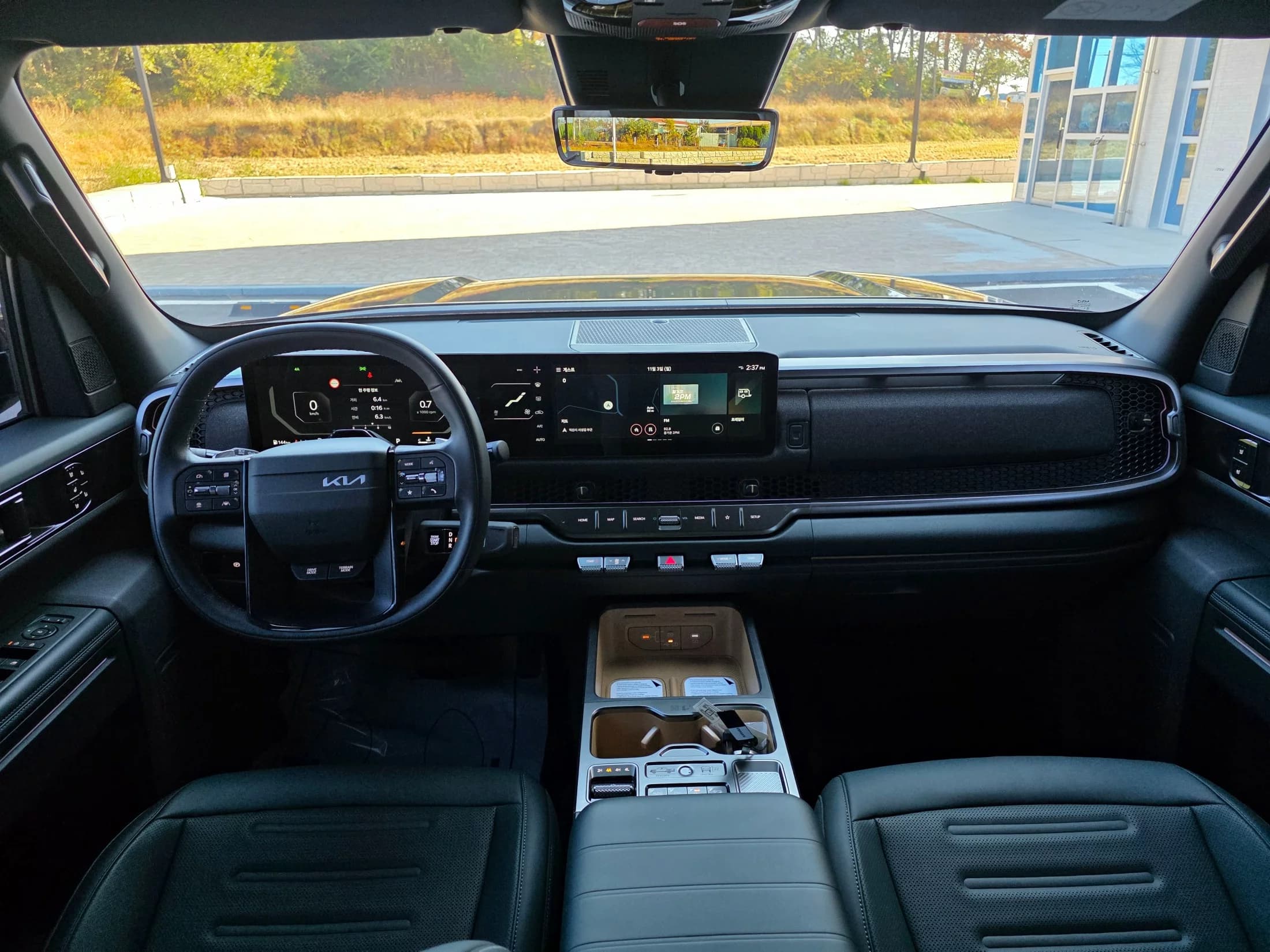 Kia Tasman 2.5T Gasoline 4WD Extreme, 2025 г. 2780 км. — фото 12