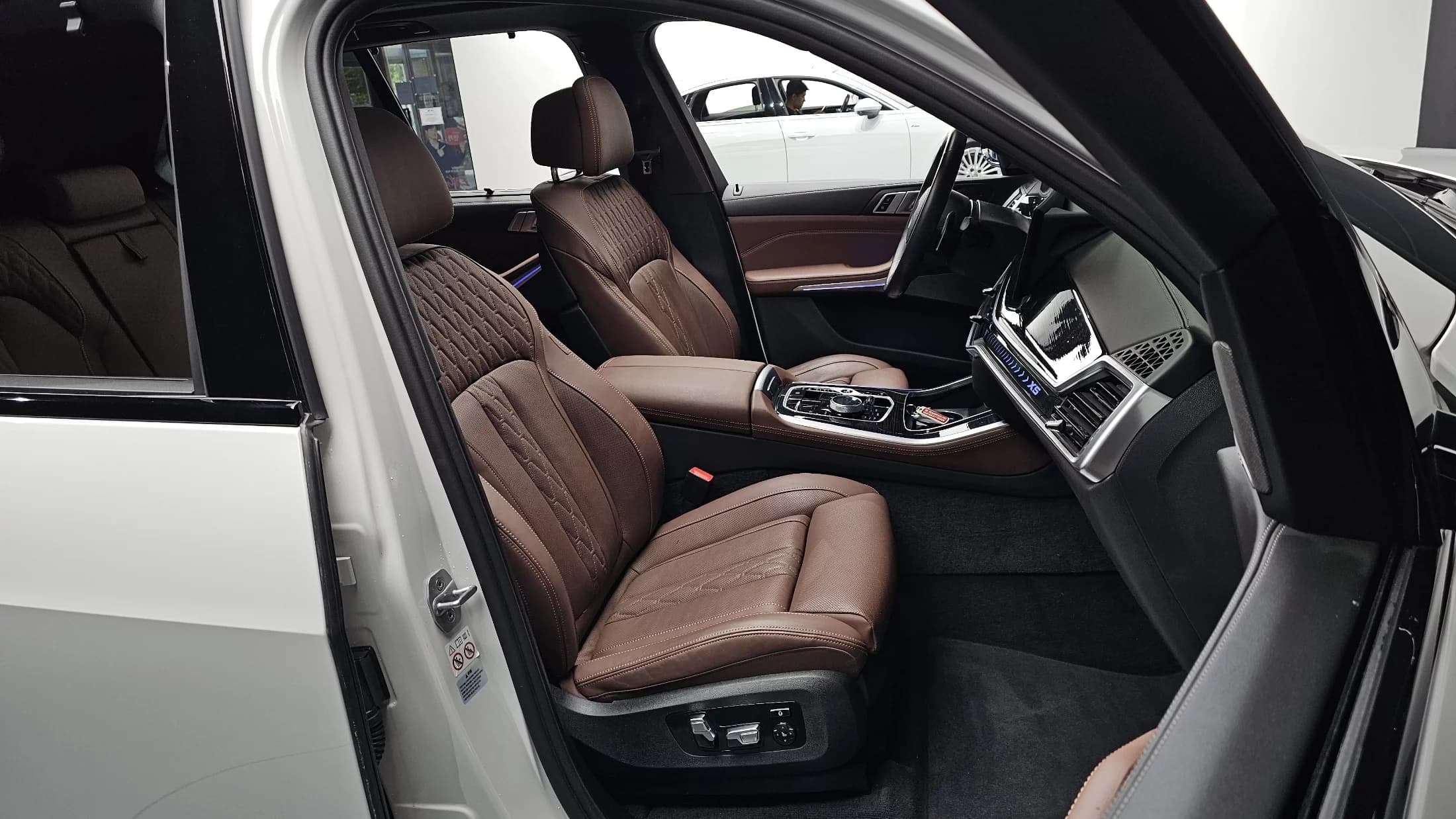 BMW X5 xDrive 40i M Sport, 2024 г. 26340 км. — фото 10