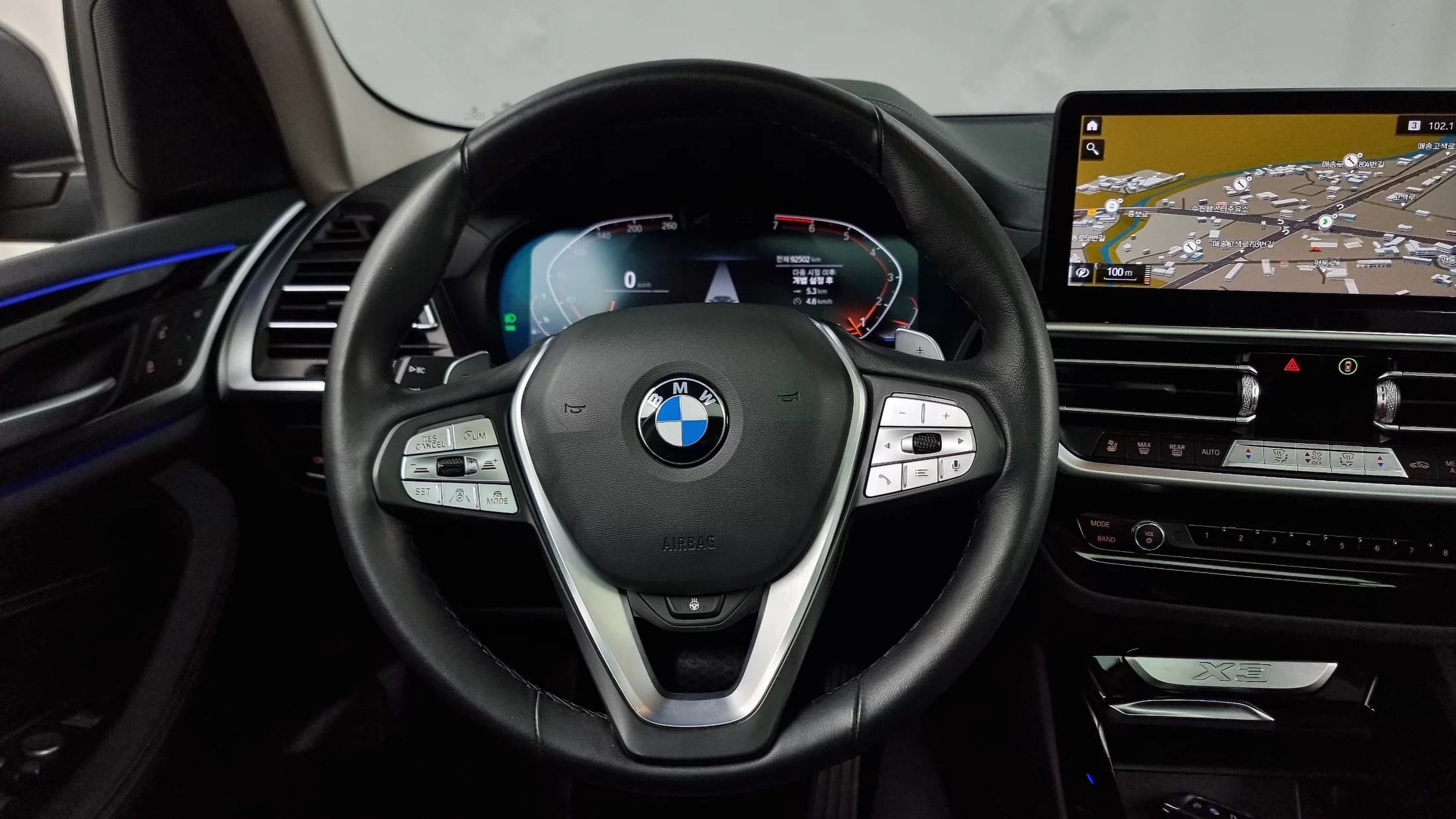 BMW X3 xDrive 20i, 2022 г. 92633 км. — фото 13