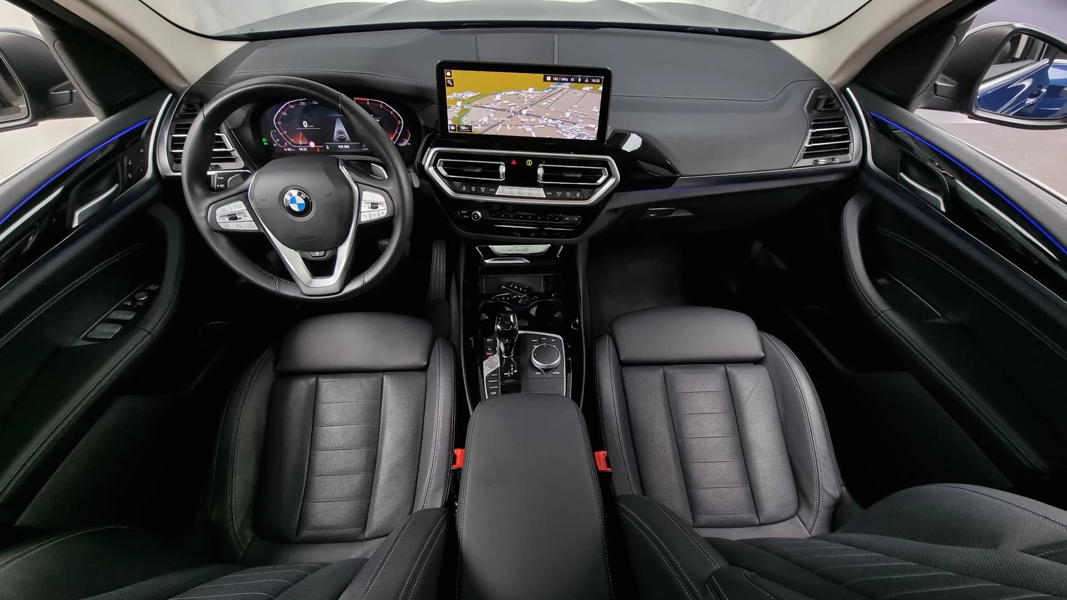 BMW X3 xDrive 20i, 2022 г. 92633 км. — фото 7
