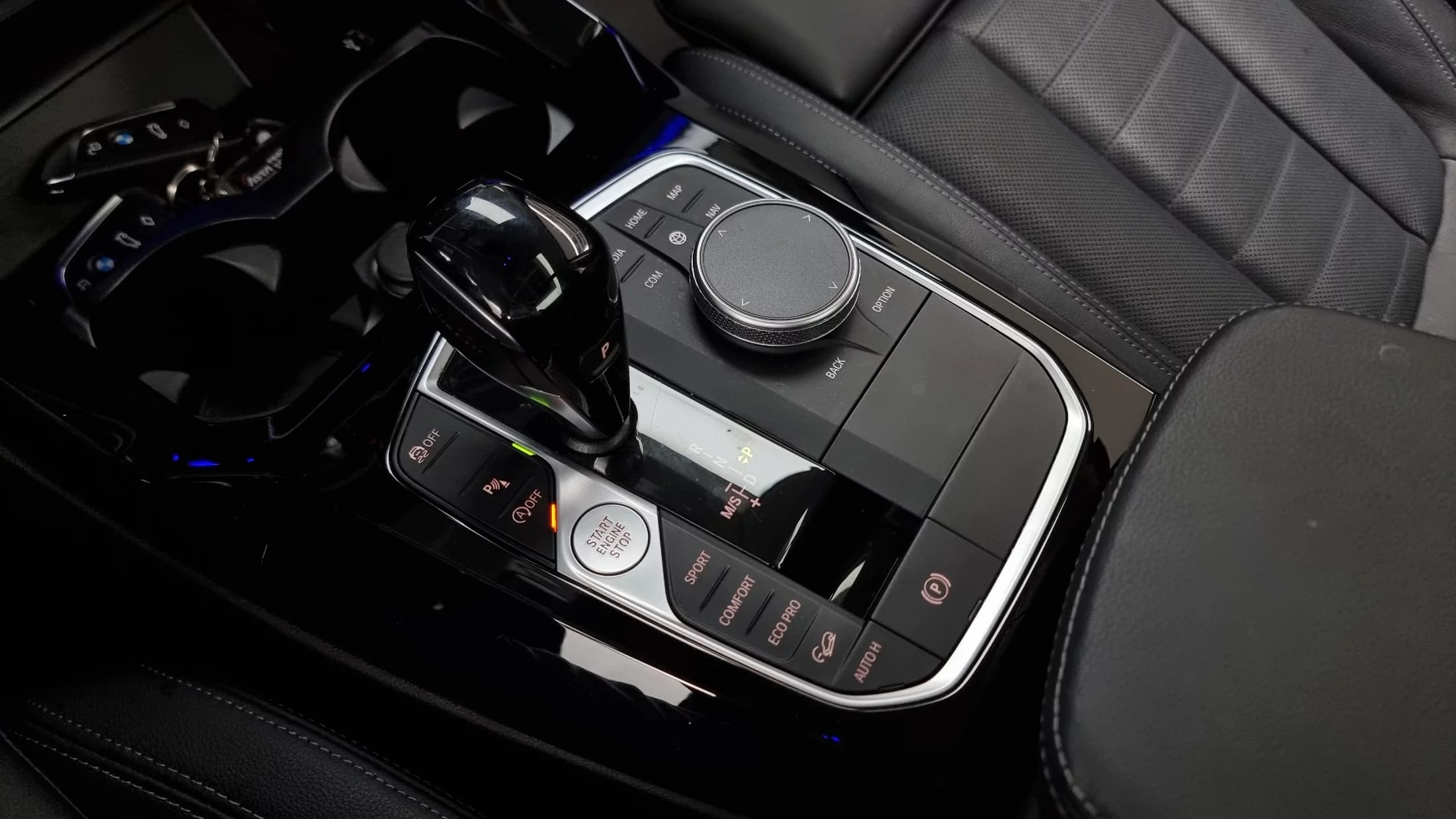 BMW X3 xDrive 20i, 2022 г. 92633 км. — фото 9
