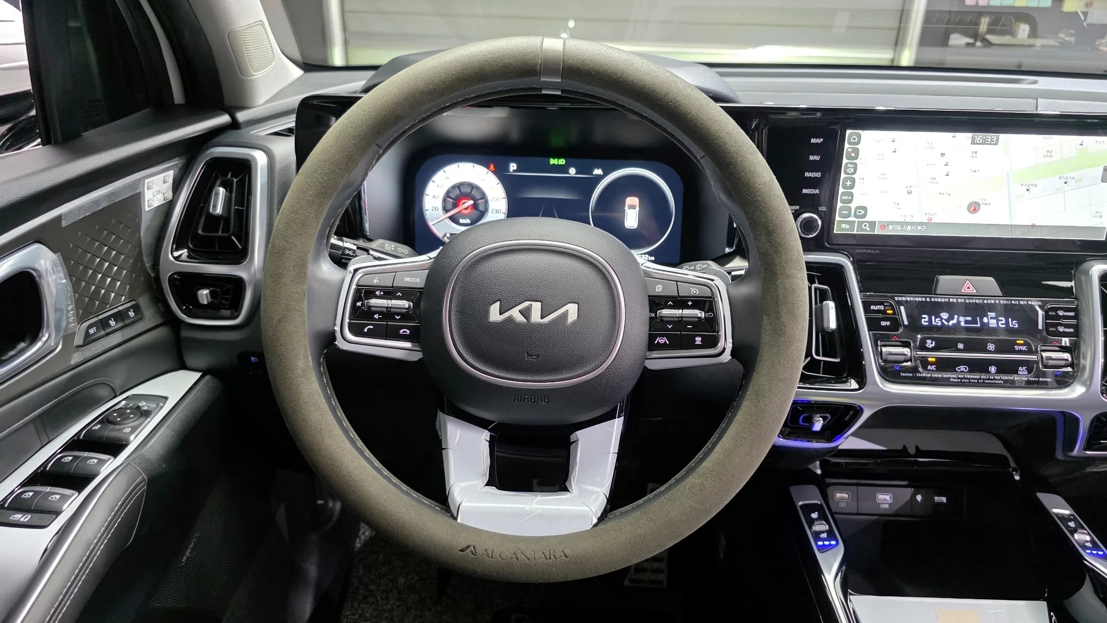 Kia Sorento Gasoline 2.5T 4WD Signature, 2023 г. 45532 км. — фото 13