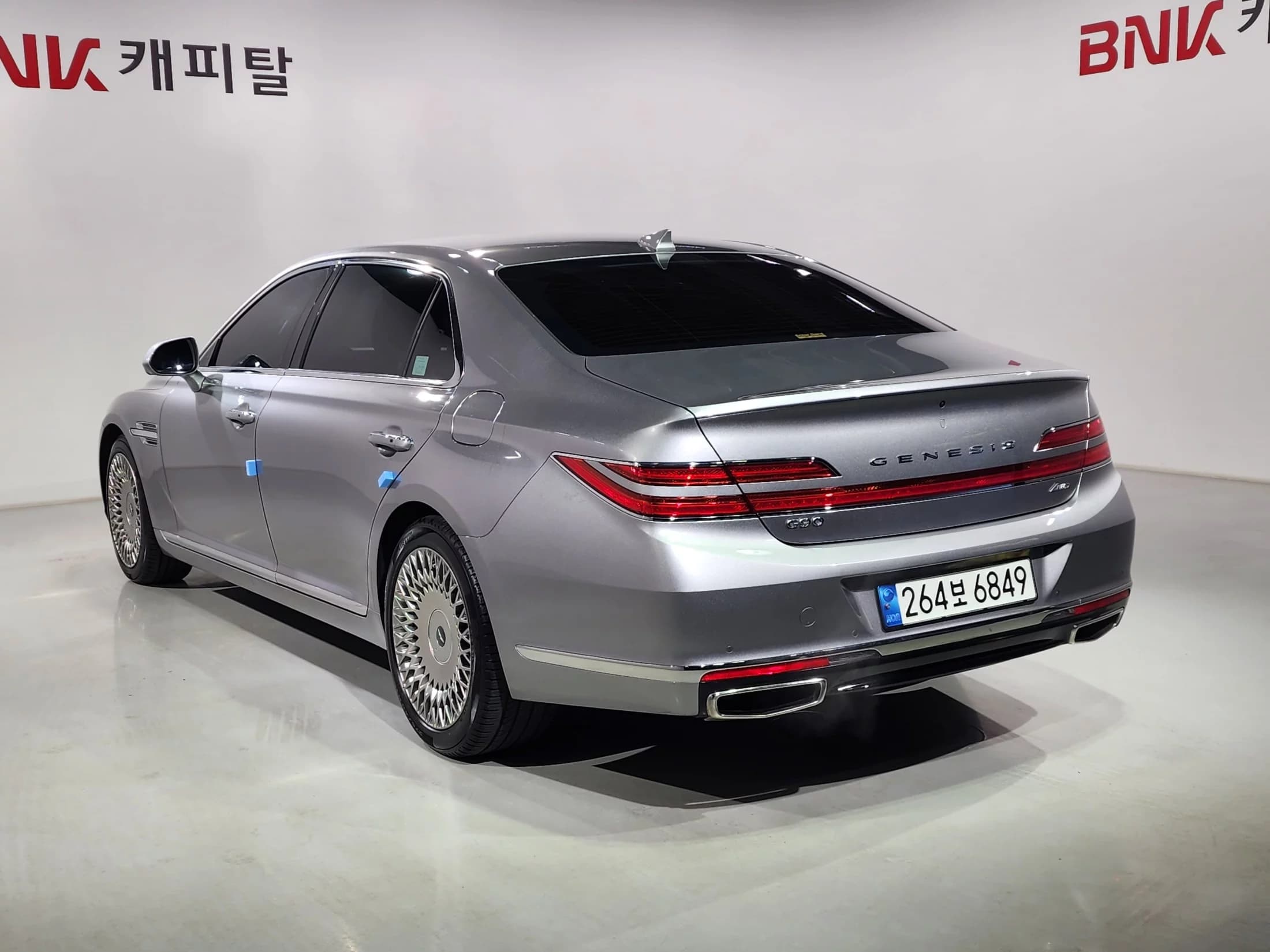 Genesis G90 3.8 AWD Premium Luxury, 2021 г. 60894 км. — фото 4