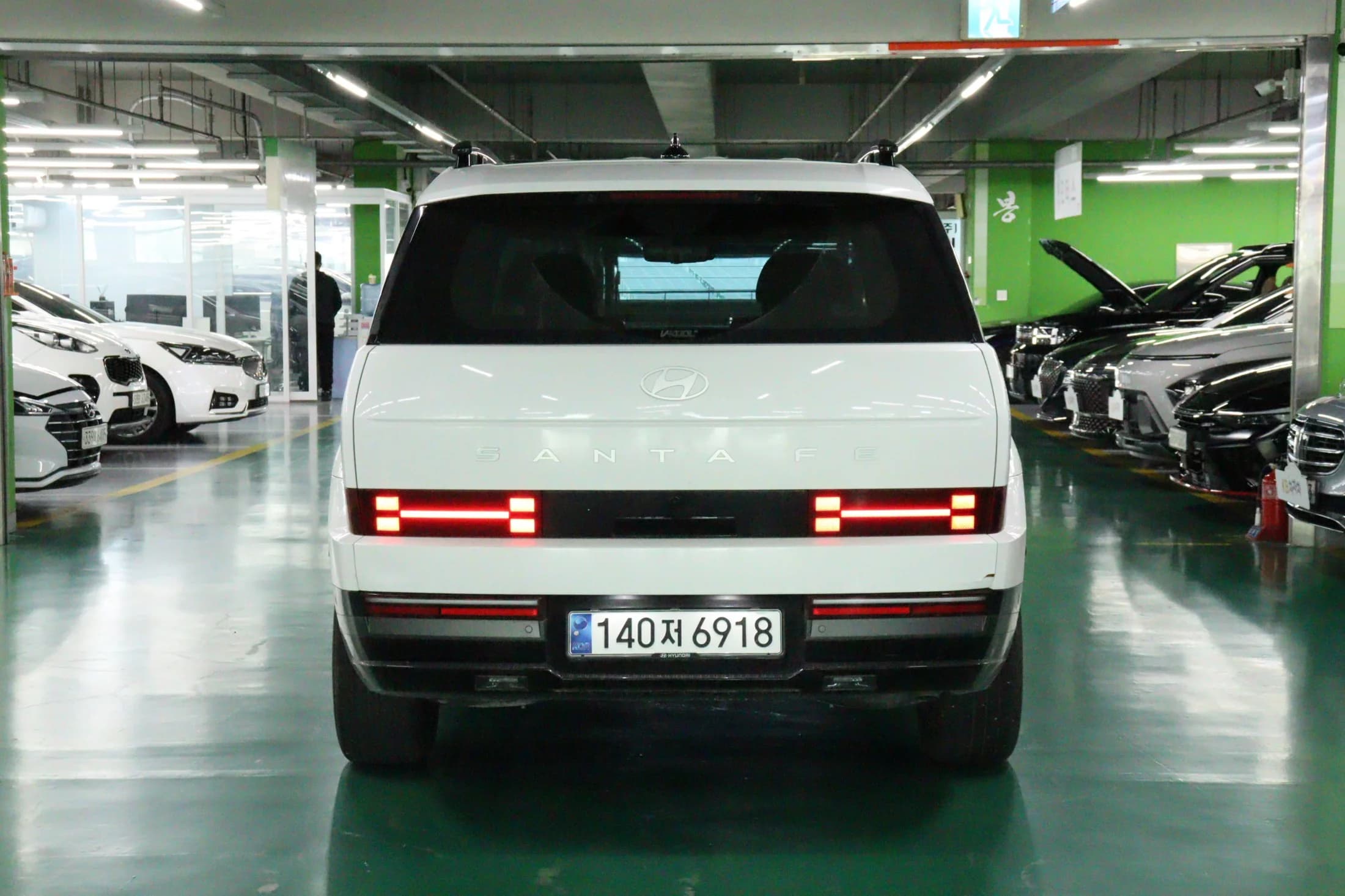 Hyundai Santa Fe HEV 1.6 2WD Calligraphy, гибрид, 2023 г. 16255 км. — фото 3