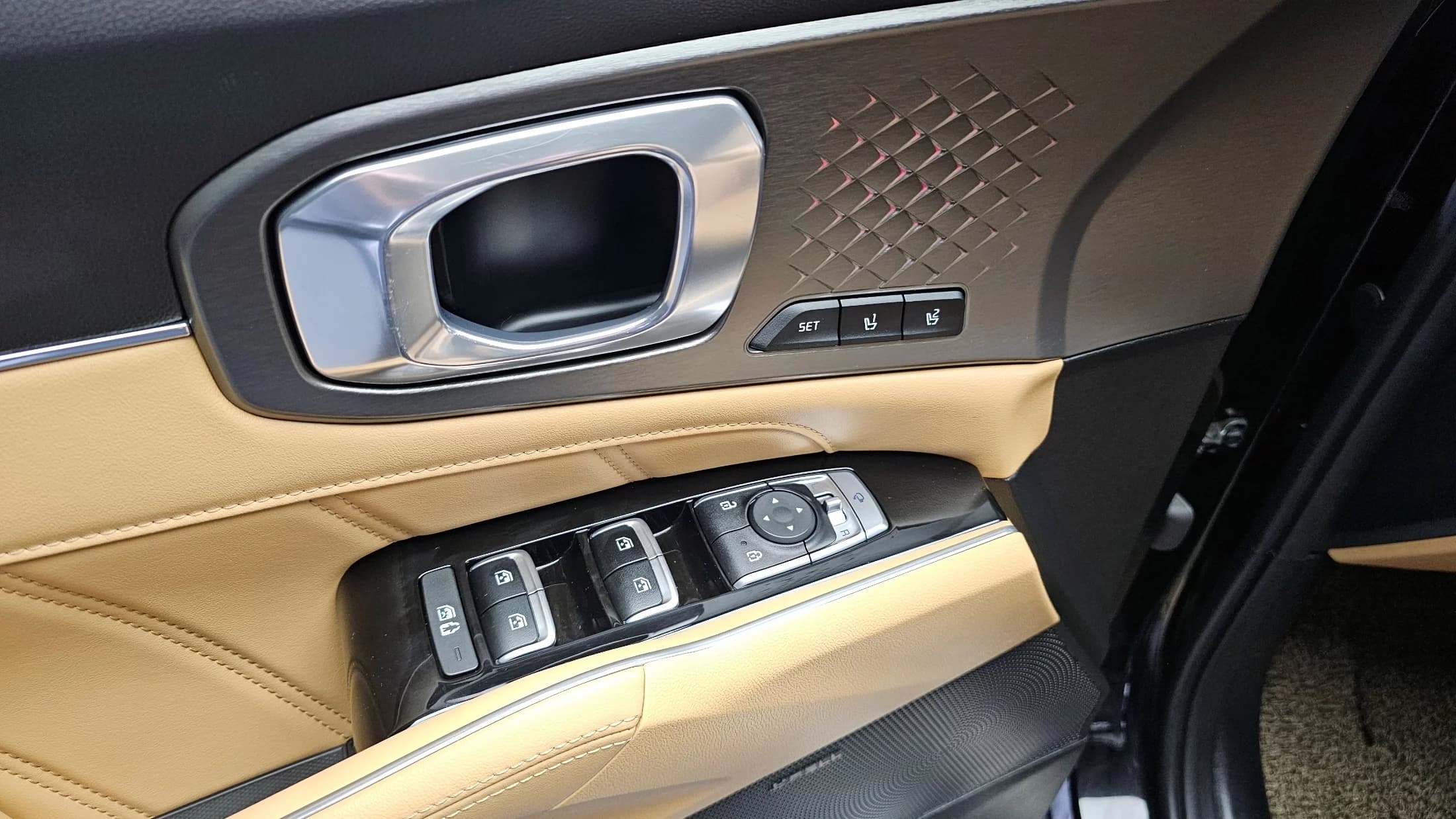 Kia Sorento Diesel 2.2 2WD Gravity, 2023 г. 67611 км. — фото 14