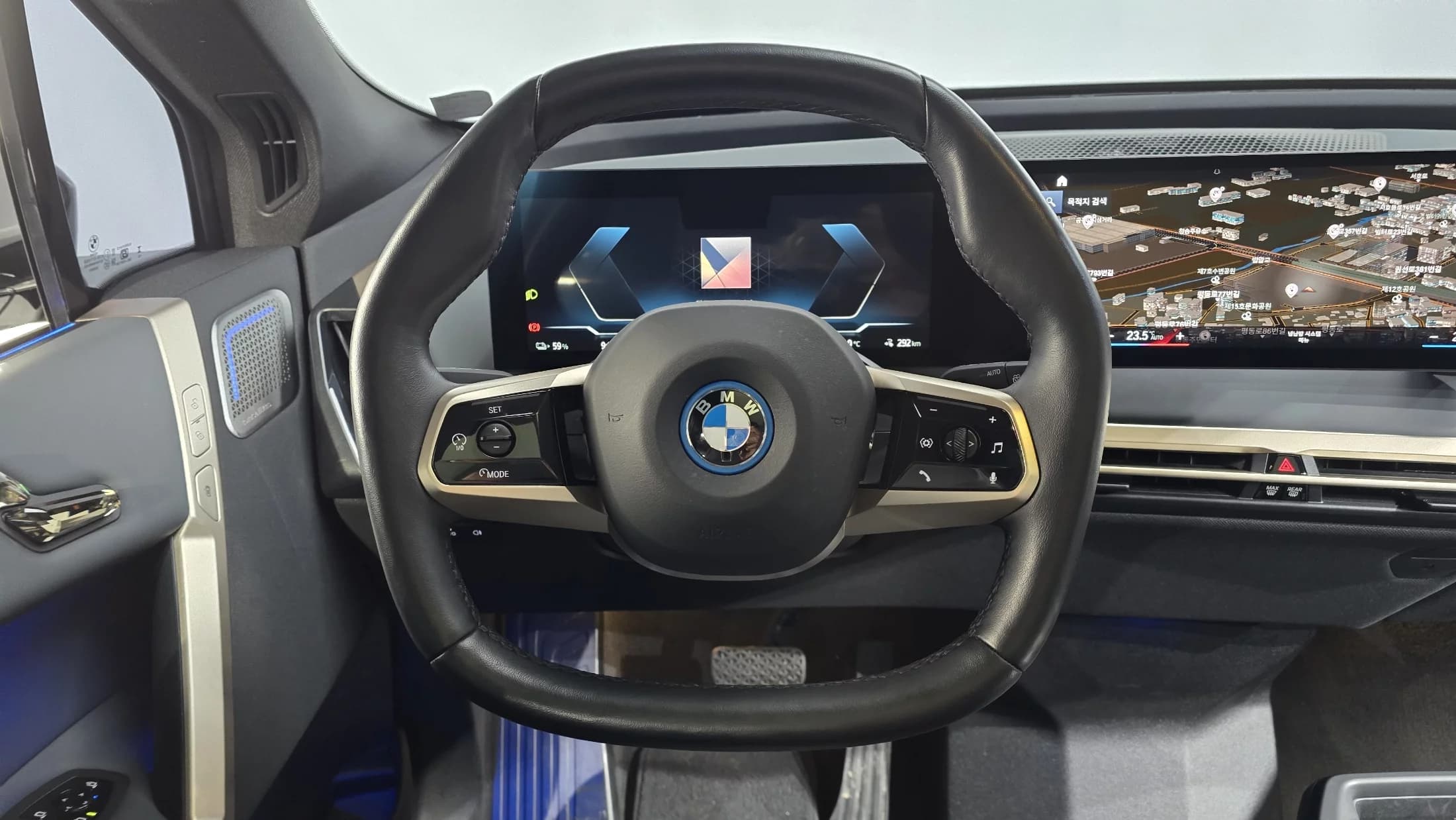 BMW iX xDrive50 Sports Plus, электромобиль, 2023 г. 25009 км. — фото 13