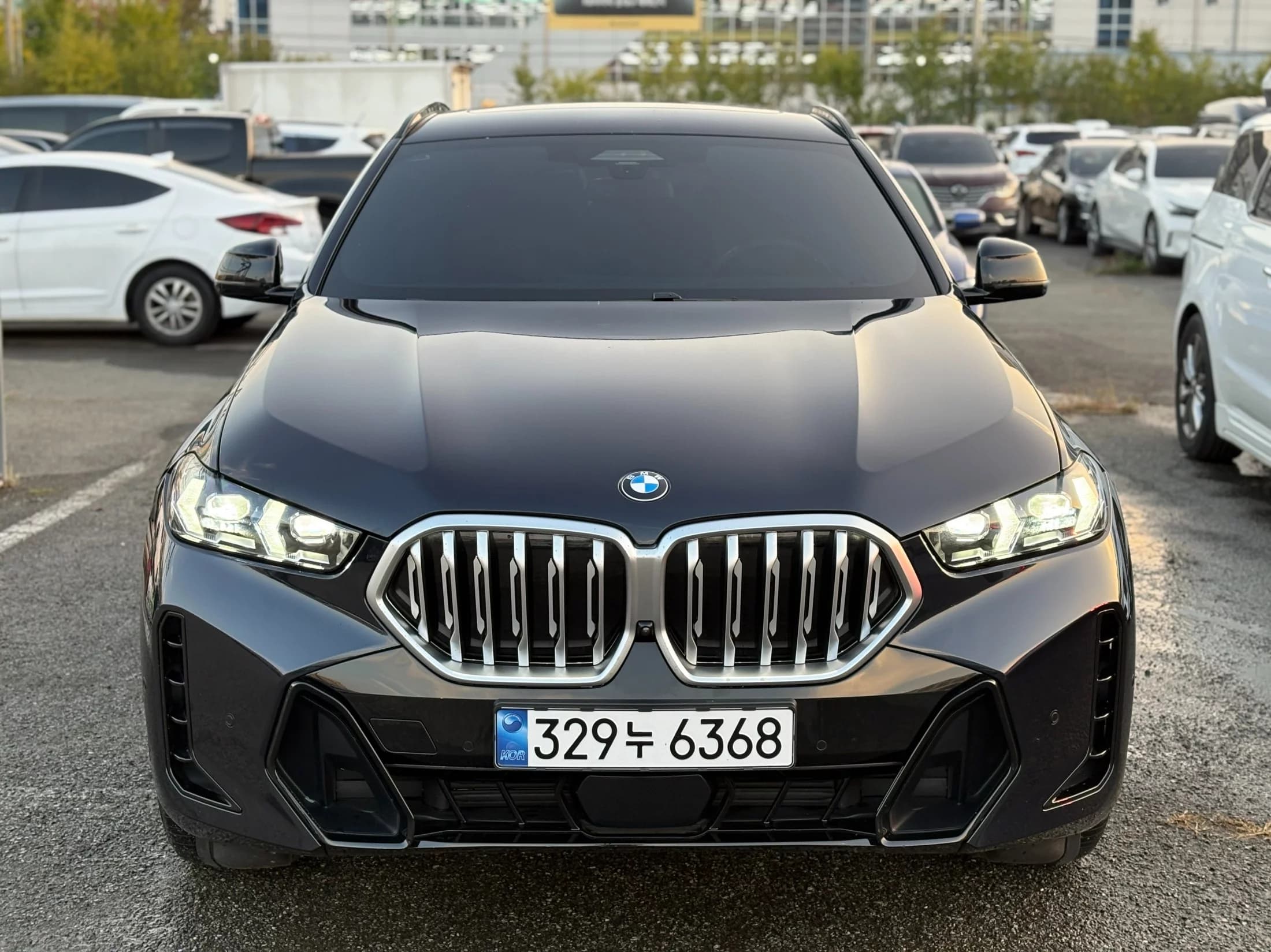 BMW X6 xDrive40i M Sport, 2023 г. 35546 км. — фото 3