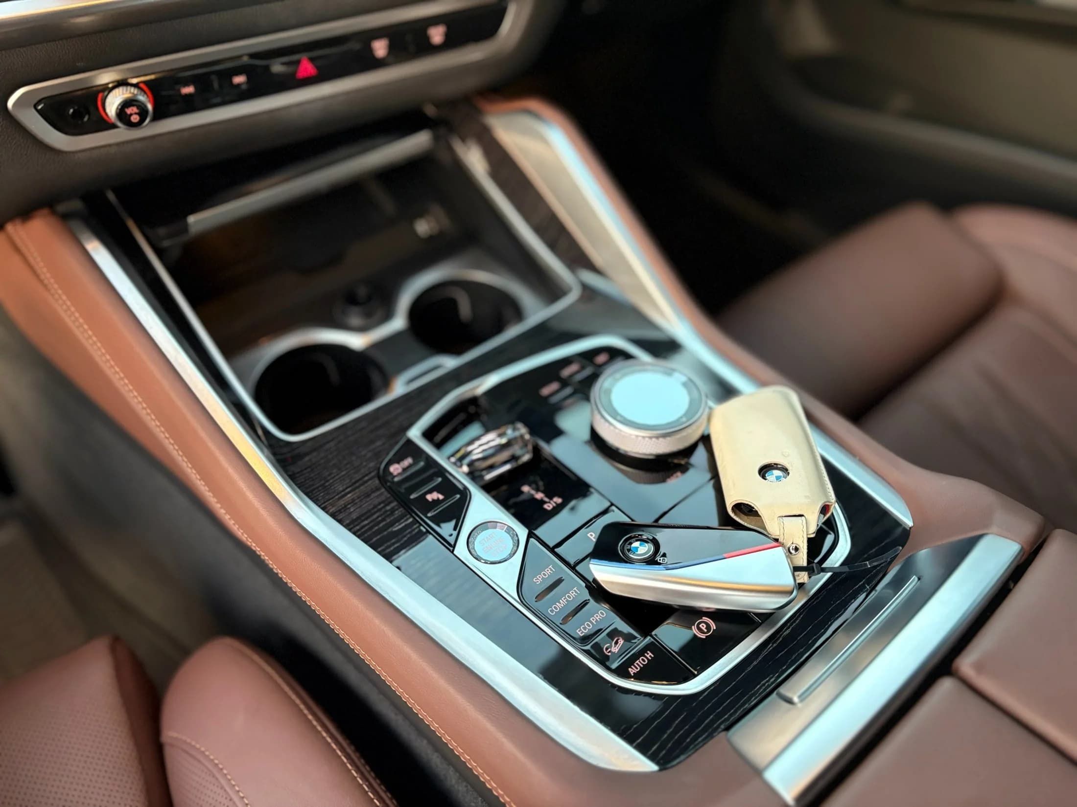 BMW X6 xDrive40i M Sport, 2023 г. 35546 км. — фото 9