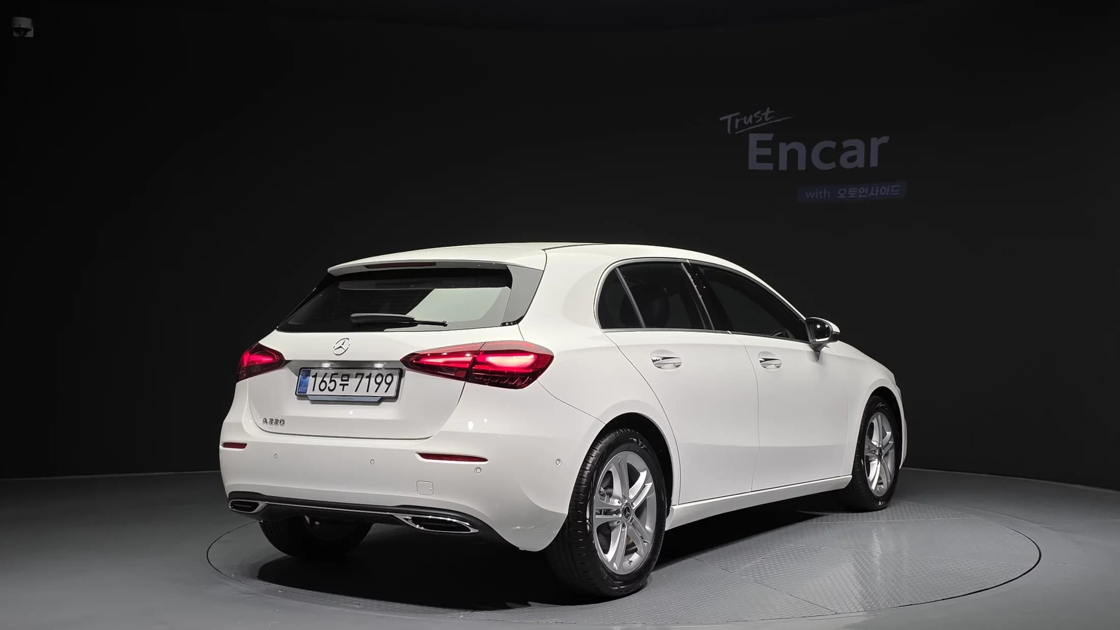 Mercedes-Benz A-Class A220 Hatchback, 2025 г. — фото 2