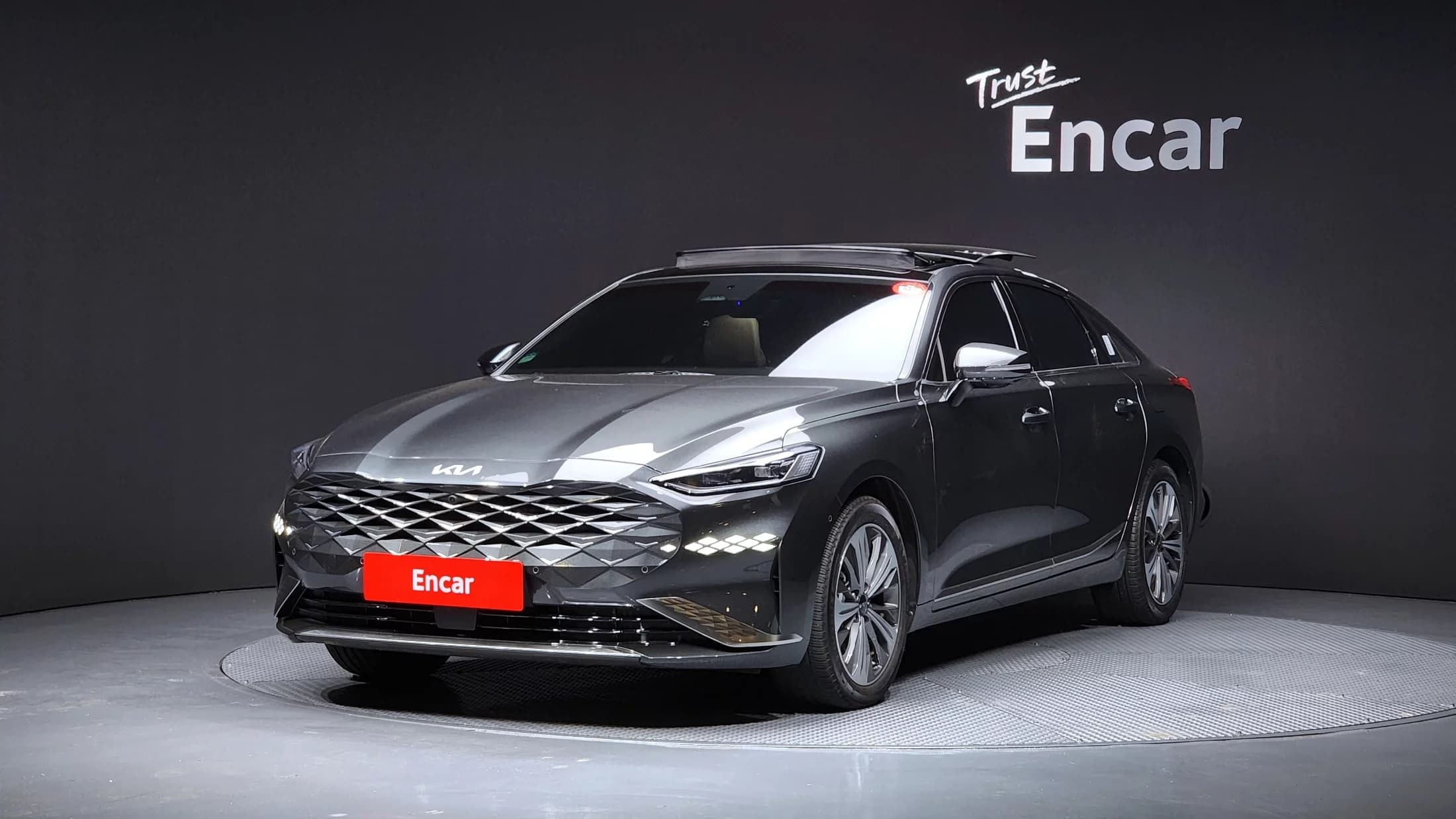 Kia K8 Signature Special, гибрид, 2023 г. 38455 км.