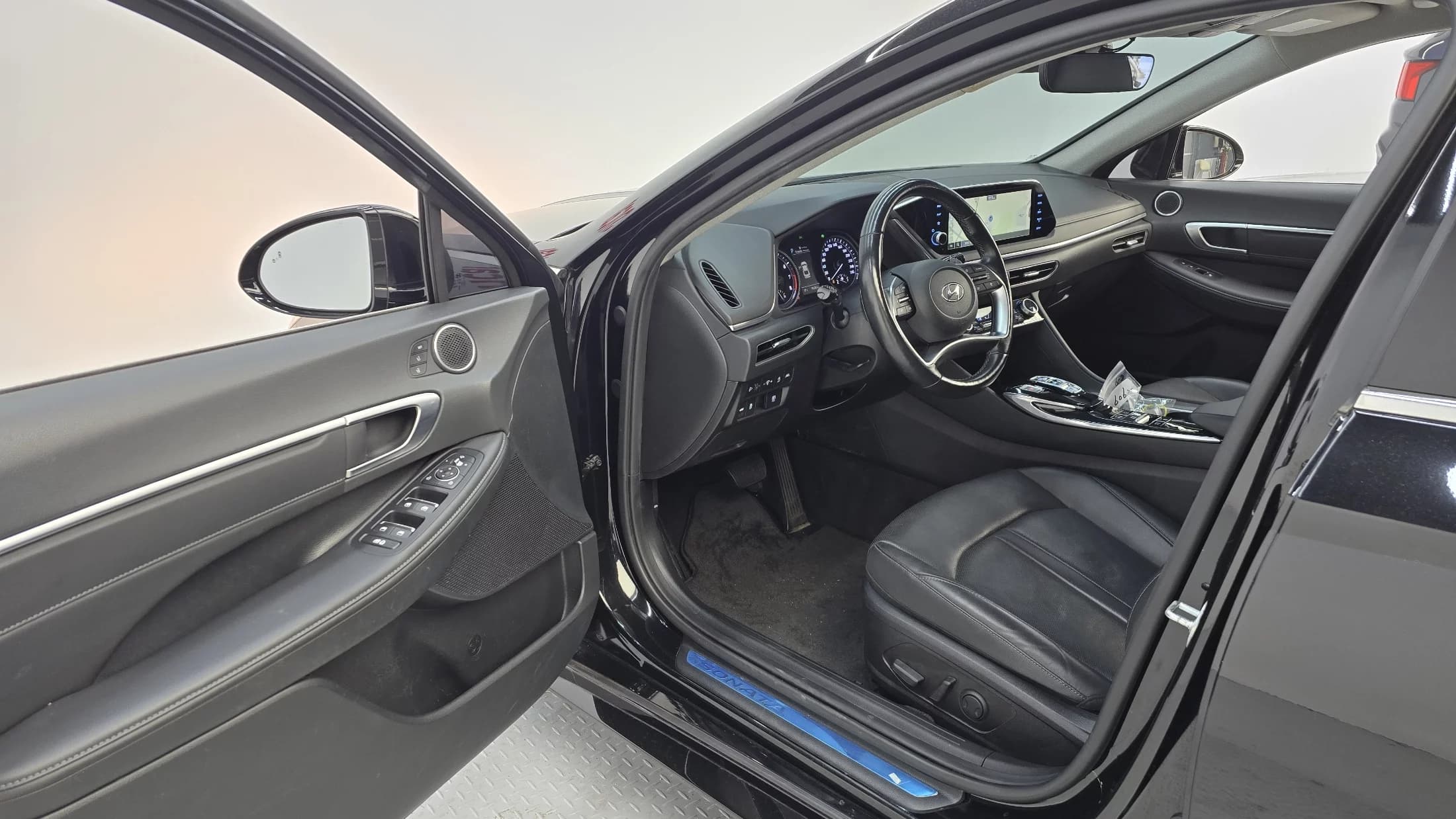 Hyundai Sonata 2.0 Premium Plus, 2022 г. 95384 км. — фото 10