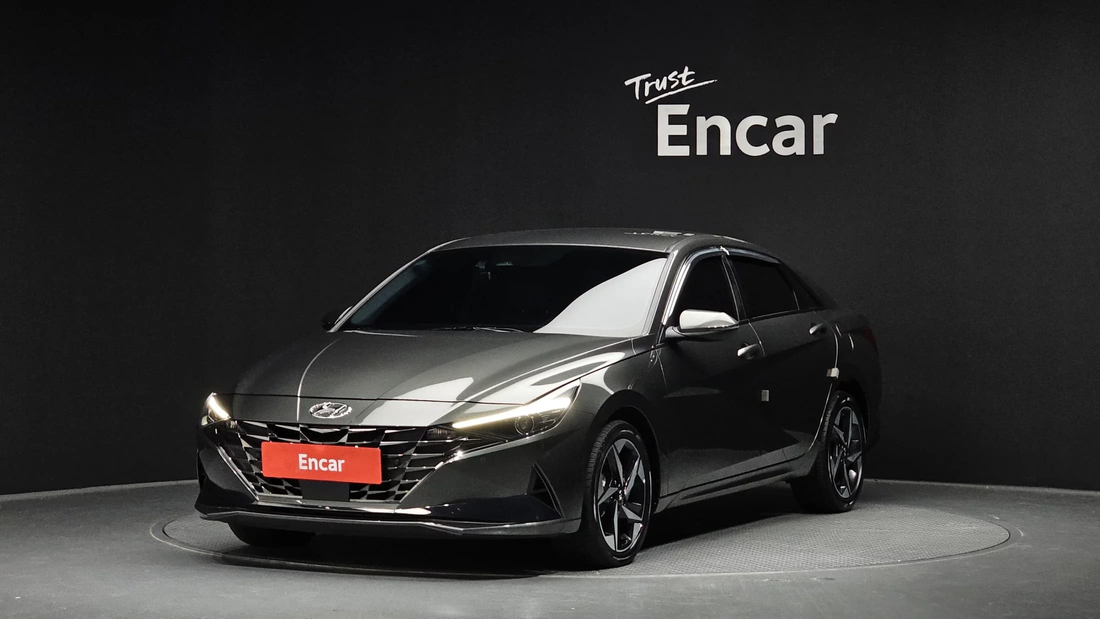 Hyundai AVANTE (Хендай Элантра) Modern, гибрид, 2023 г. 31439 км.