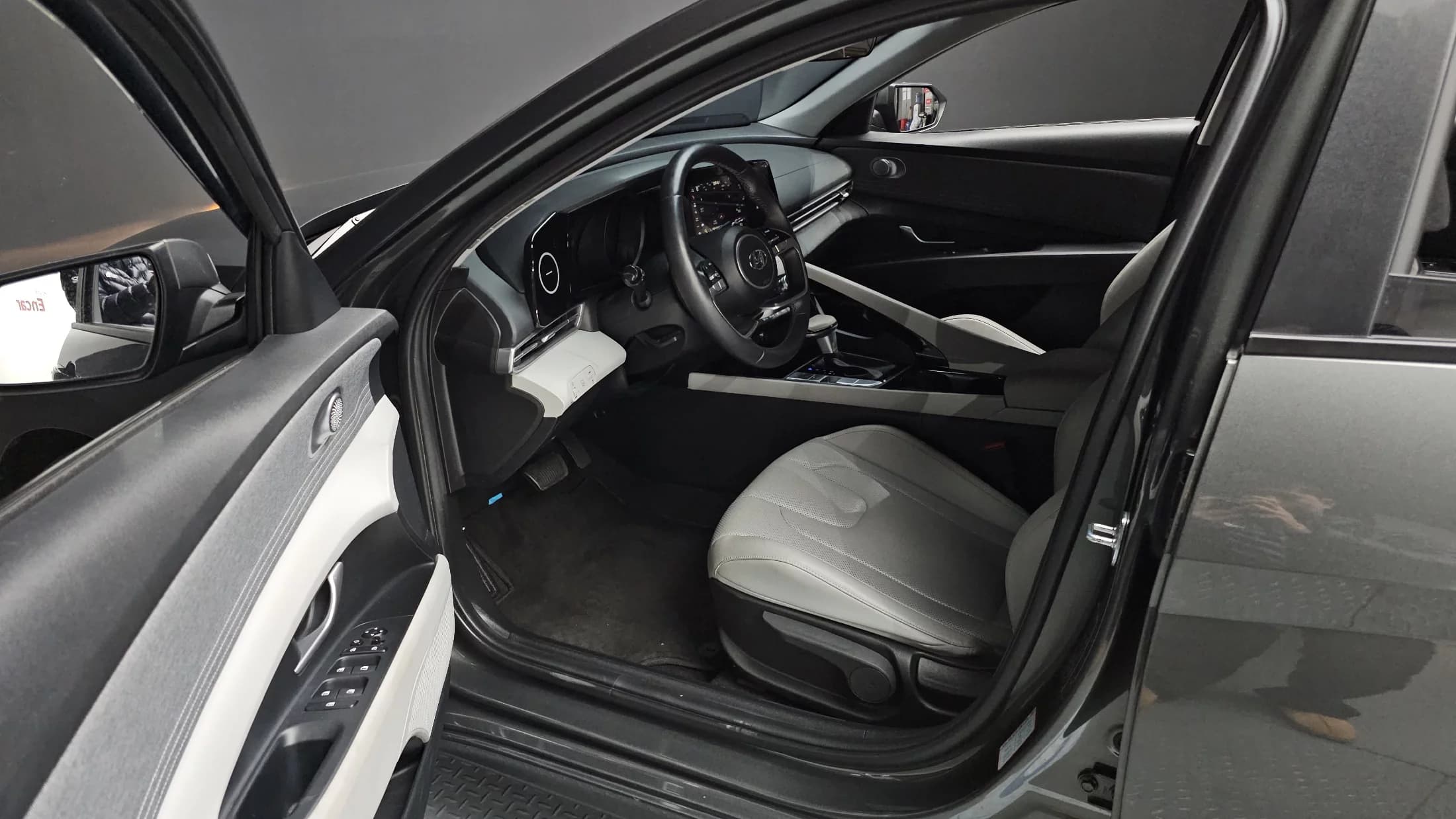 Hyundai AVANTE (Хендай Элантра) Modern, гибрид, 2023 г. 31439 км. — фото 11