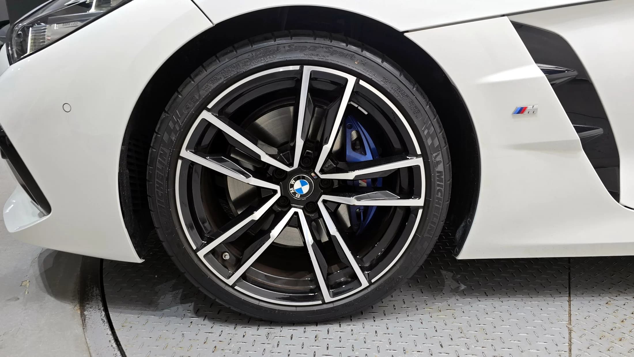 BMW Z4 sDrive20i M Sport, 2023 г. 6874 км. — фото 5