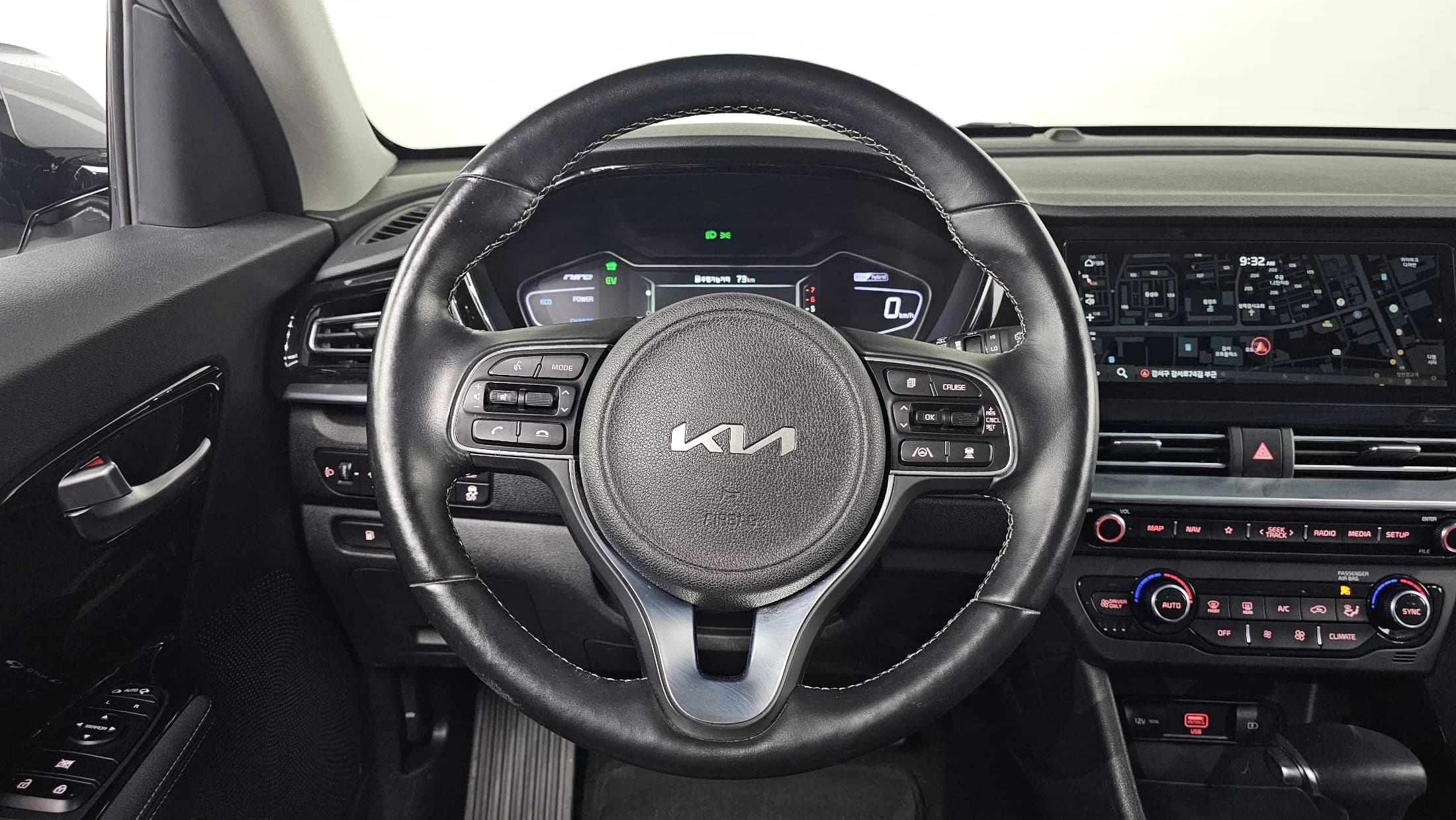 Kia Niro 1.6 HEV Prestige, гибрид, 2021 г. 115740 км. — фото 13