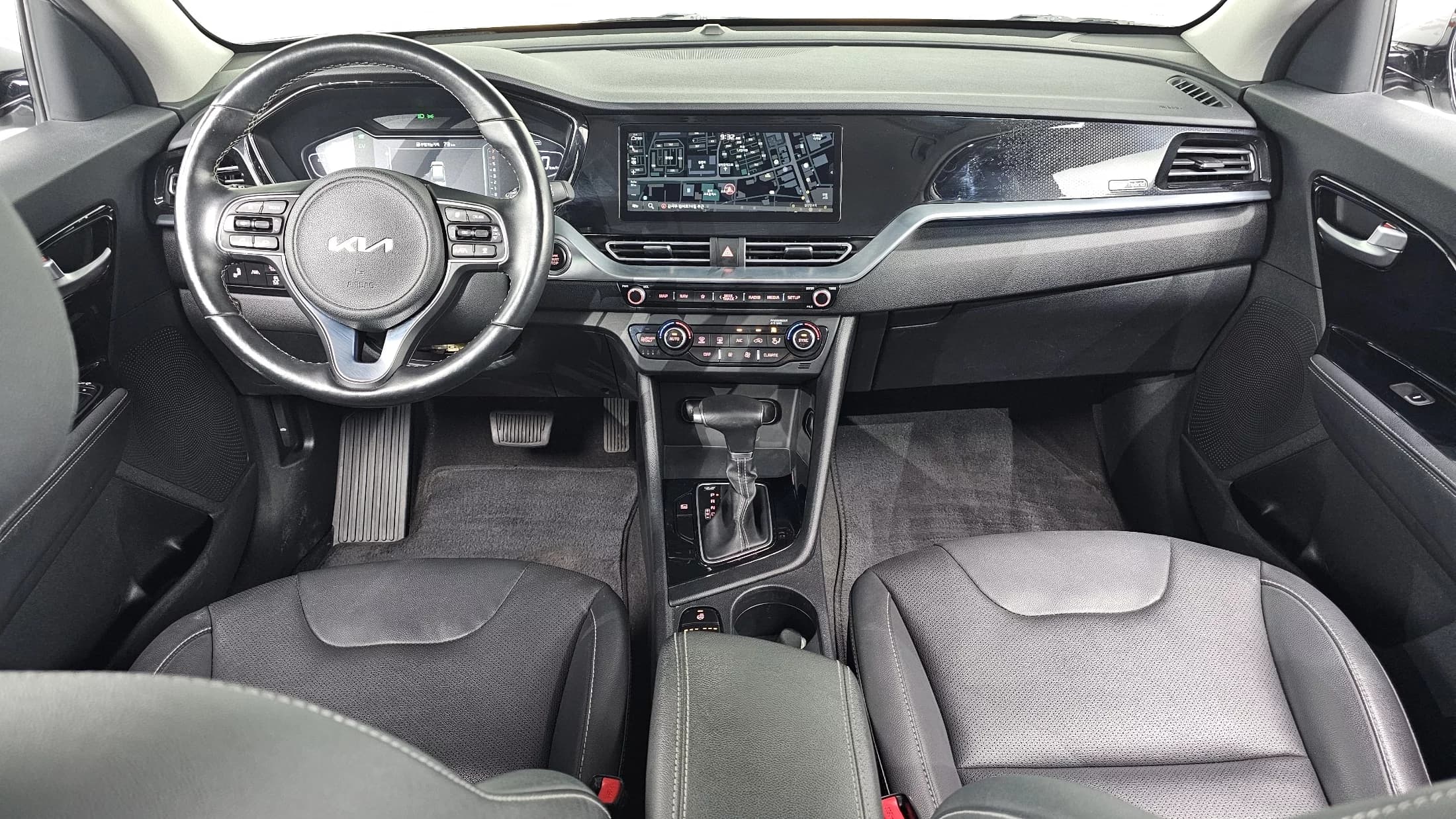 Kia Niro 1.6 HEV Prestige, гибрид, 2021 г. 115740 км. — фото 7