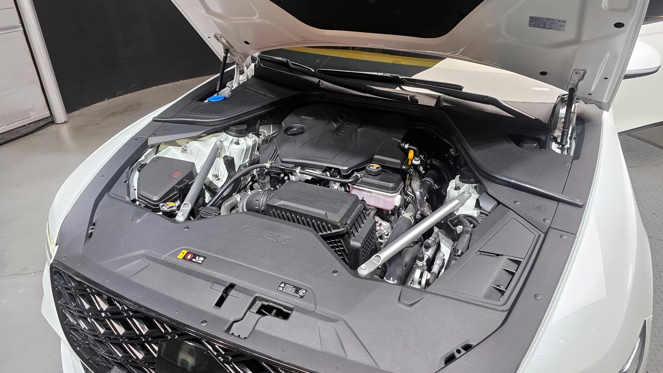 Genesis G80 Gasoline 2.5 Turbo 2WD, 2024 г. 9392 км. — фото 6