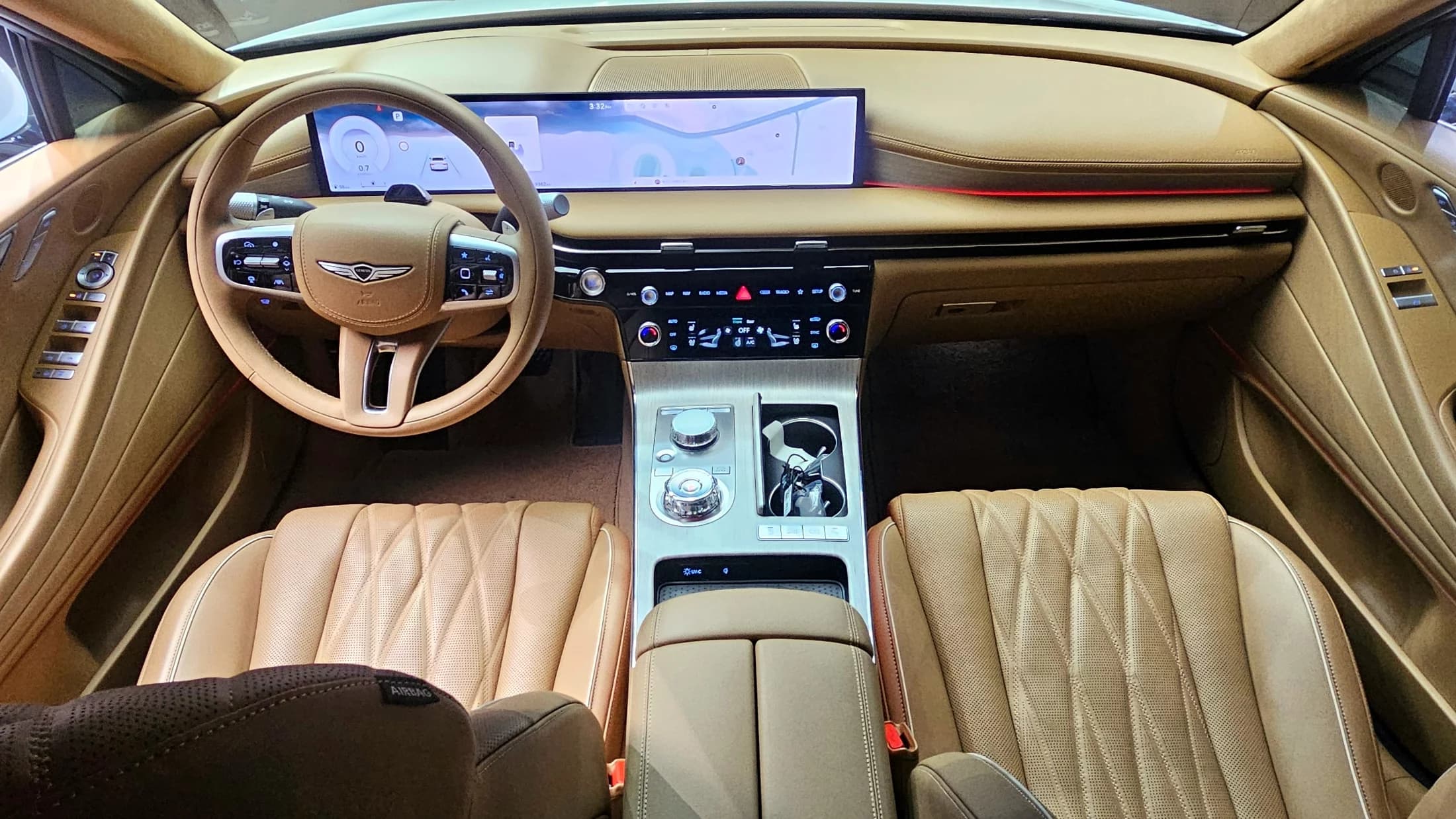Genesis G80 Gasoline 2.5 Turbo 2WD, 2024 г. 9392 км. — фото 7