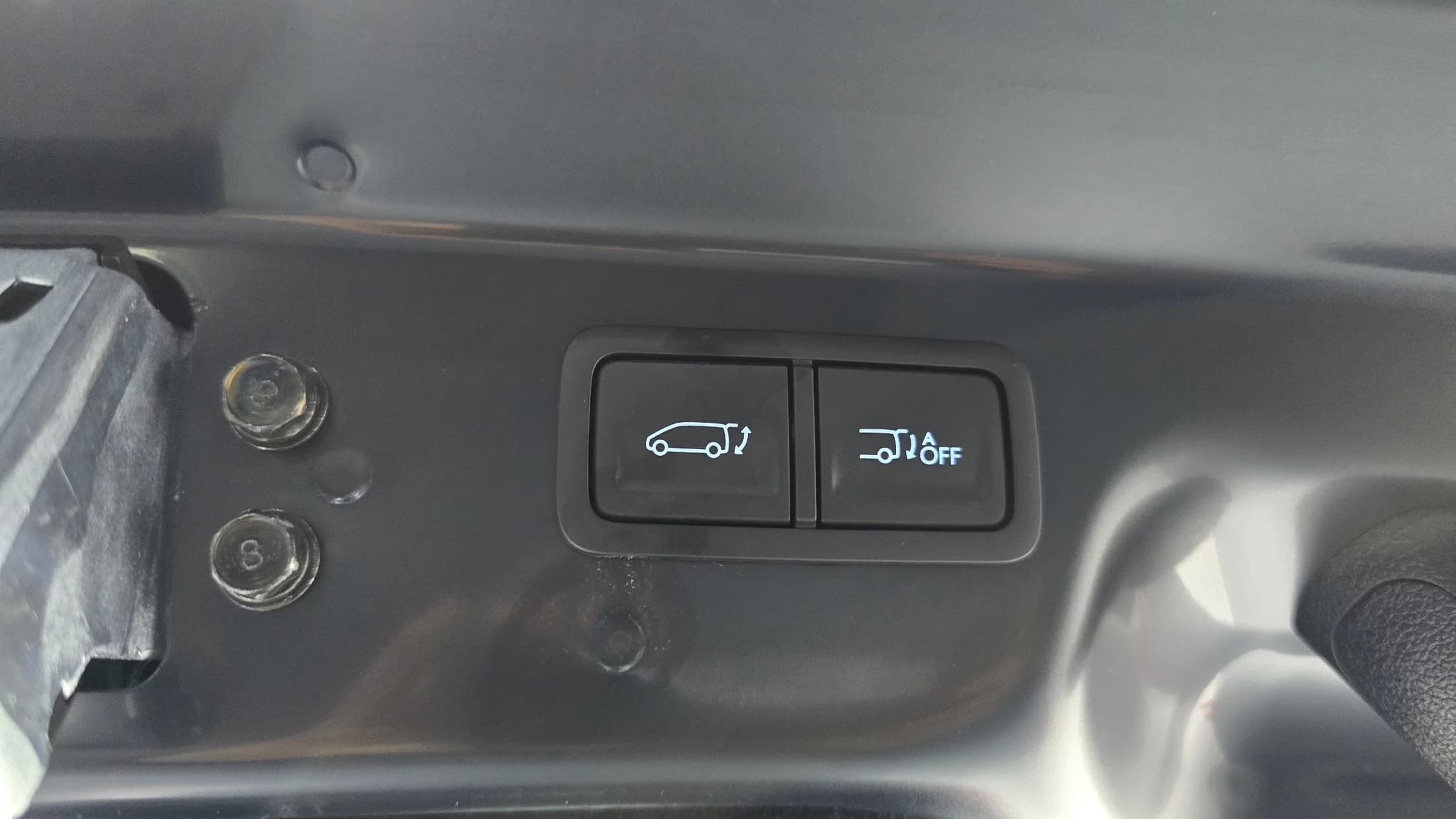 Hyundai Staria L3.5 Cargo 5-Seater Modern, 2023 г. 18019 км. — фото 20