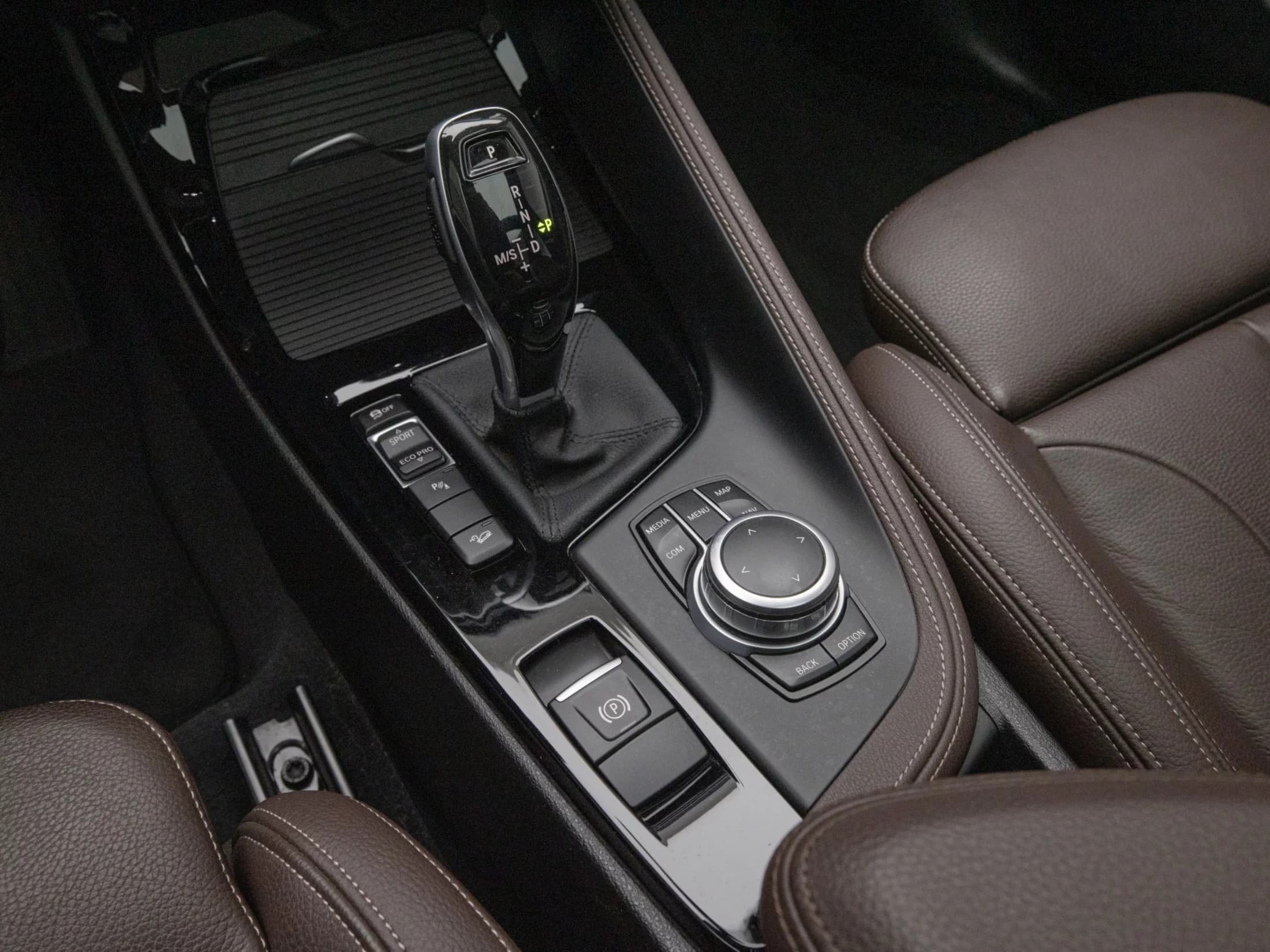 BMW X1 xDrive 20i M Sport, 2021 г. 77550 км. — фото 9